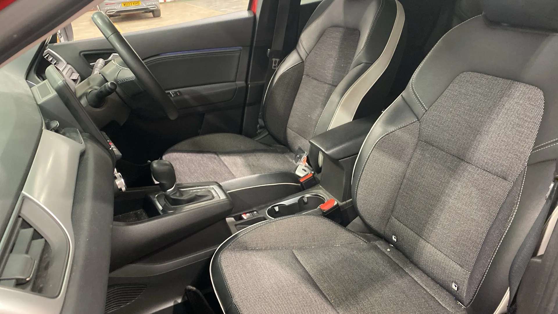 2023 RENAULT CAPTUR 2023 RENAULT CAPTUR