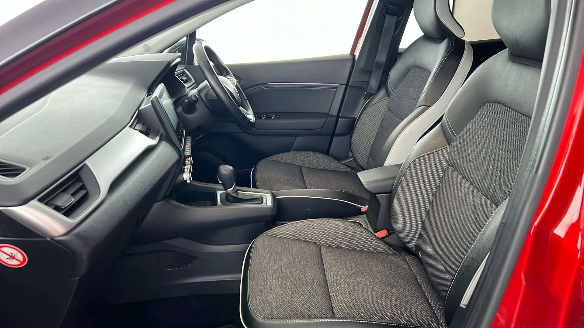 2023 RENAULT CAPTUR 2023 RENAULT CAPTUR