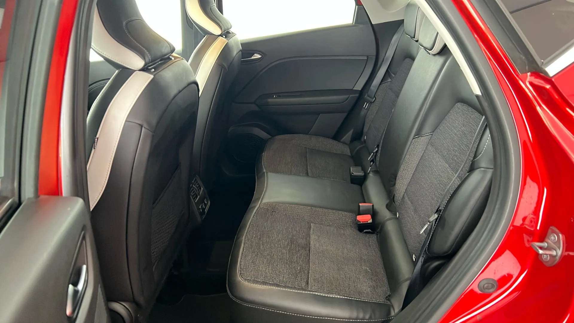 2023 RENAULT CAPTUR 2023 RENAULT CAPTUR