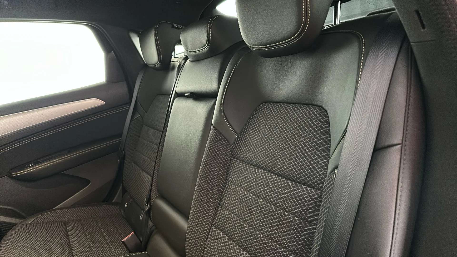 2023 RENAULT ARKANA 2023 RENAULT ARKANA