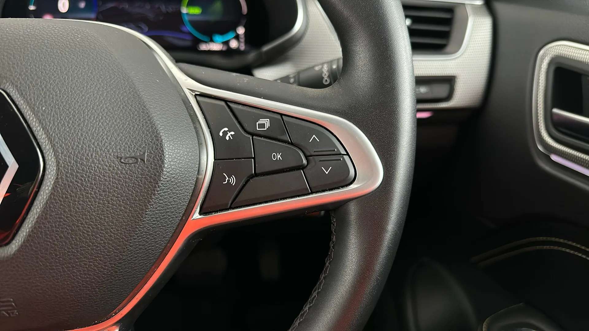 2023 RENAULT ARKANA 2023 RENAULT ARKANA