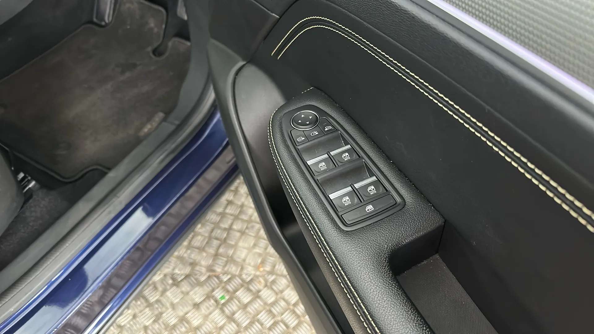 2023 RENAULT ARKANA 2023 RENAULT ARKANA