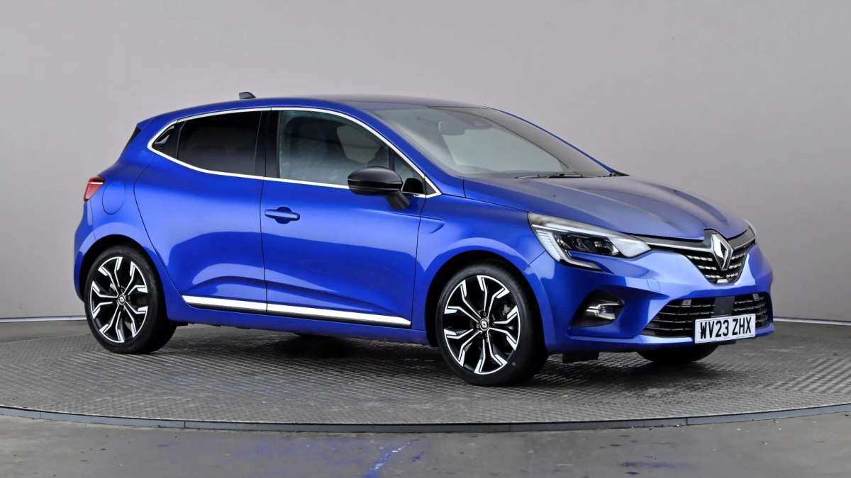 Check out this Renault Clio 2023 Hybrid Electric Automatic