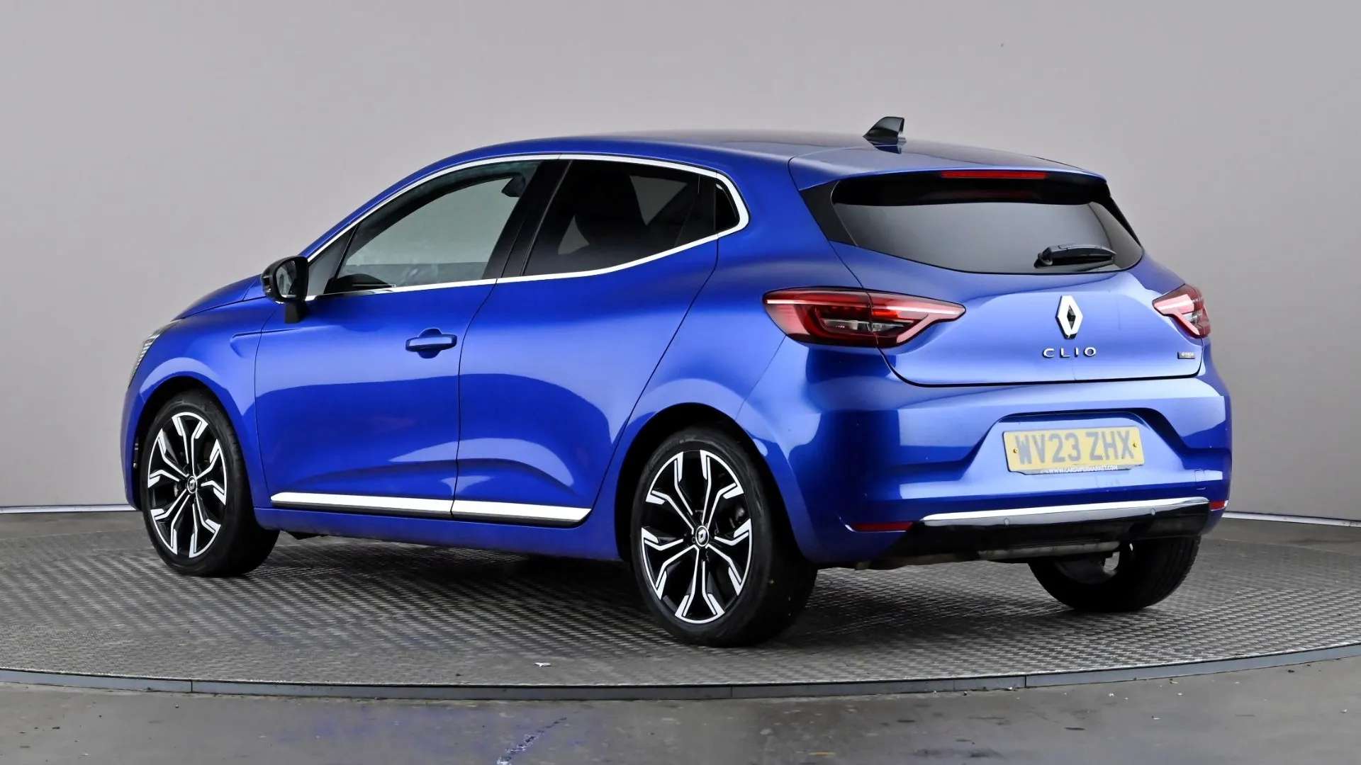 A 2023 RENAULT CLIO 1.6 E-TECH full hybrid 145 Techno Auto A 2023 RENAULT CLIO 1.6 E-TECH full hybrid 145 Techno Auto
