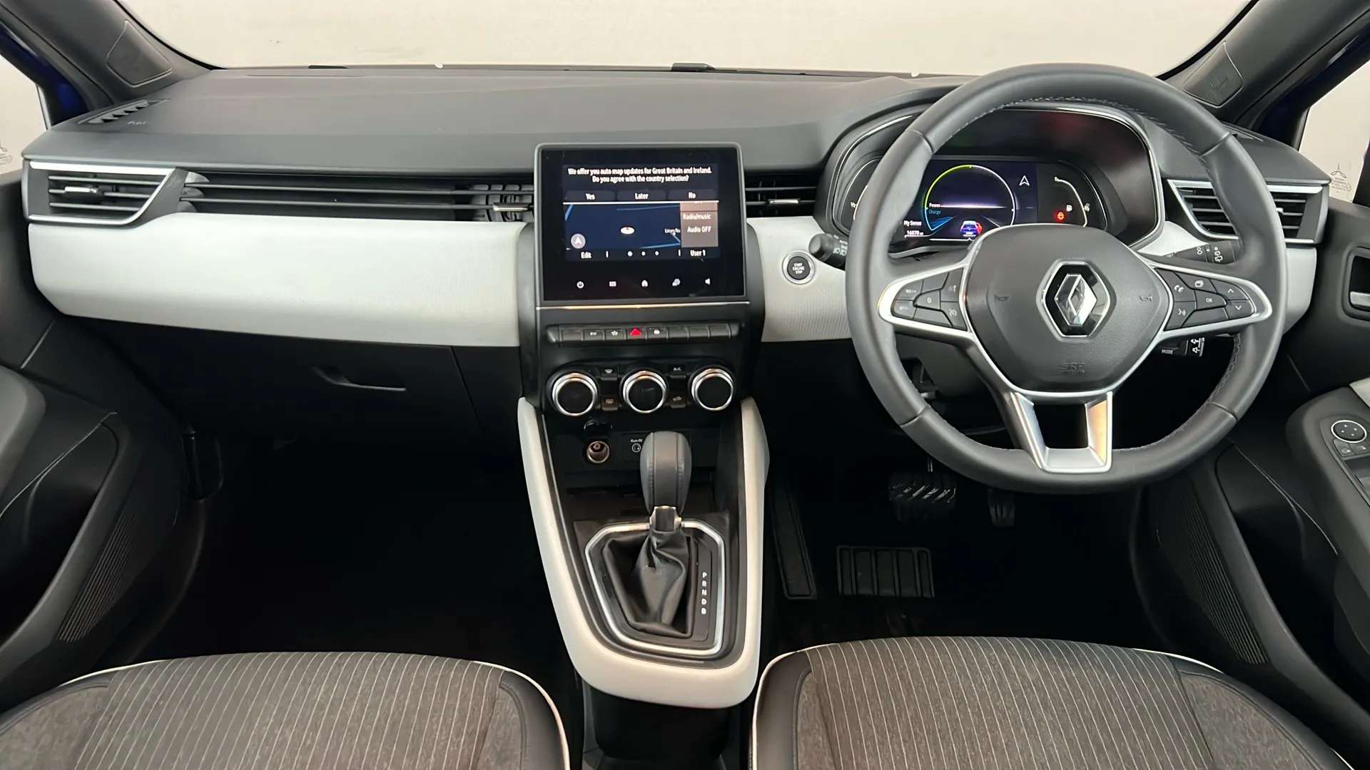 2023 RENAULT CLIO 2023 RENAULT CLIO