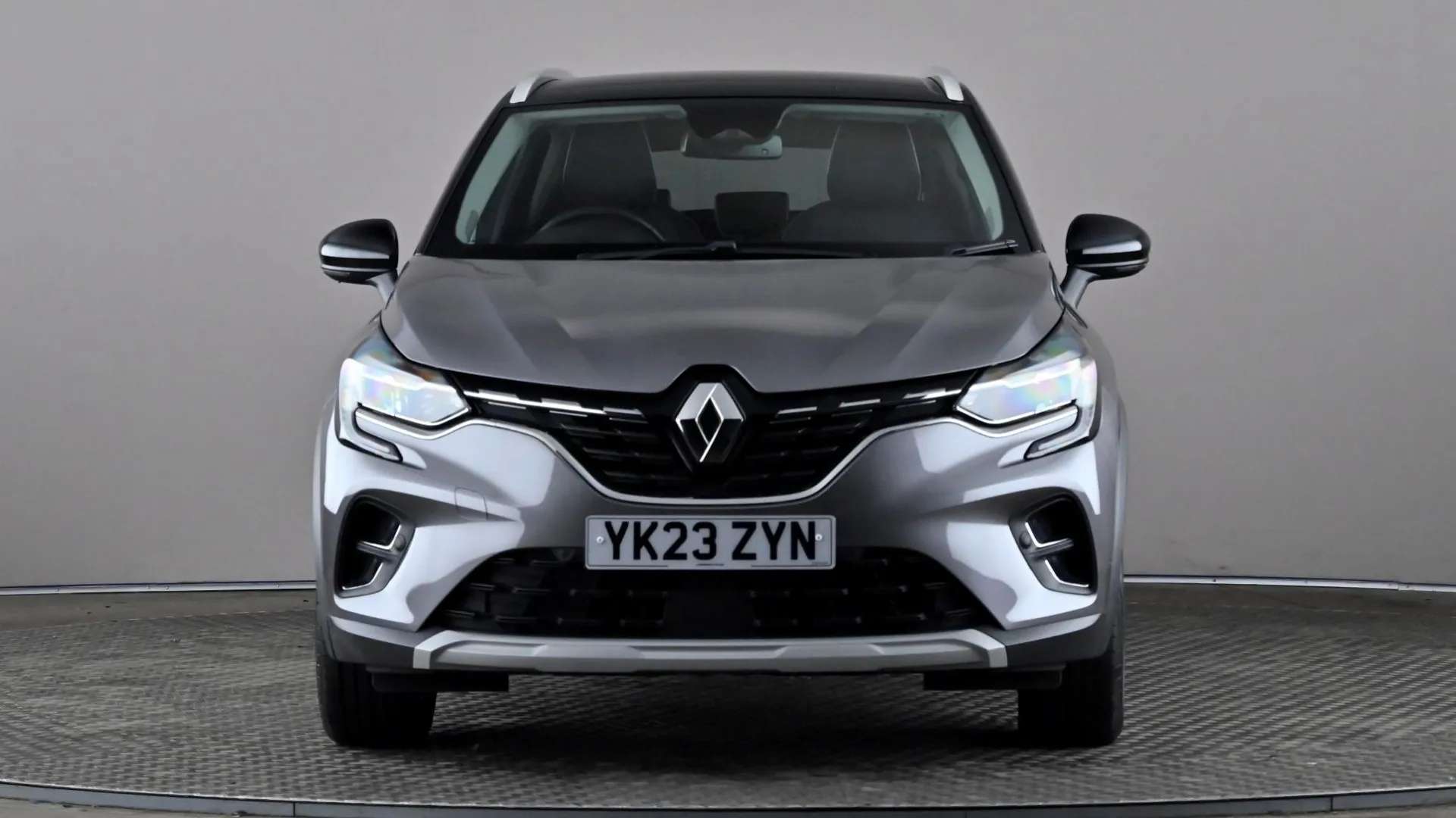 A 2023 RENAULT CAPTUR 1.6 E-Tech full hybrid 145 Techno Auto A 2023 RENAULT CAPTUR 1.6 E-Tech full hybrid 145 Techno Auto