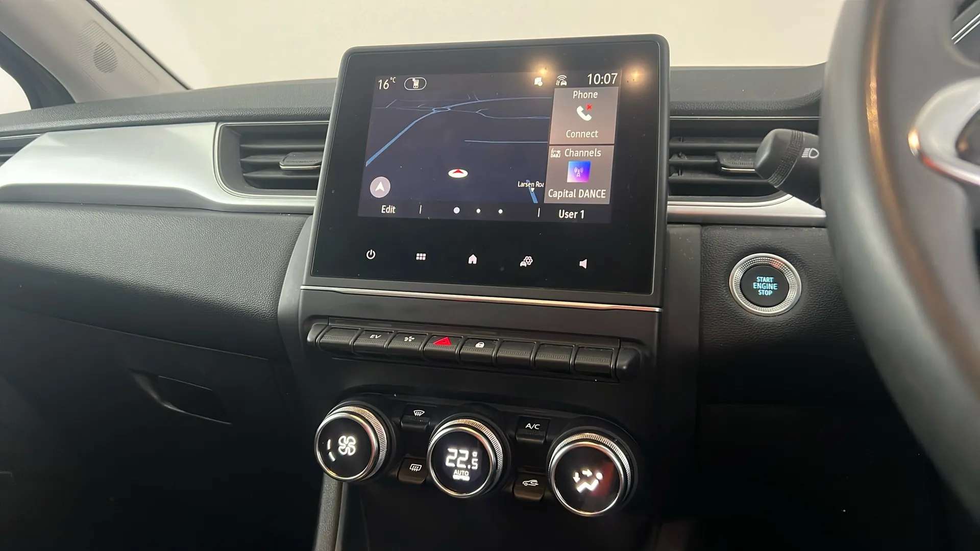 2023 RENAULT CAPTUR 2023 RENAULT CAPTUR