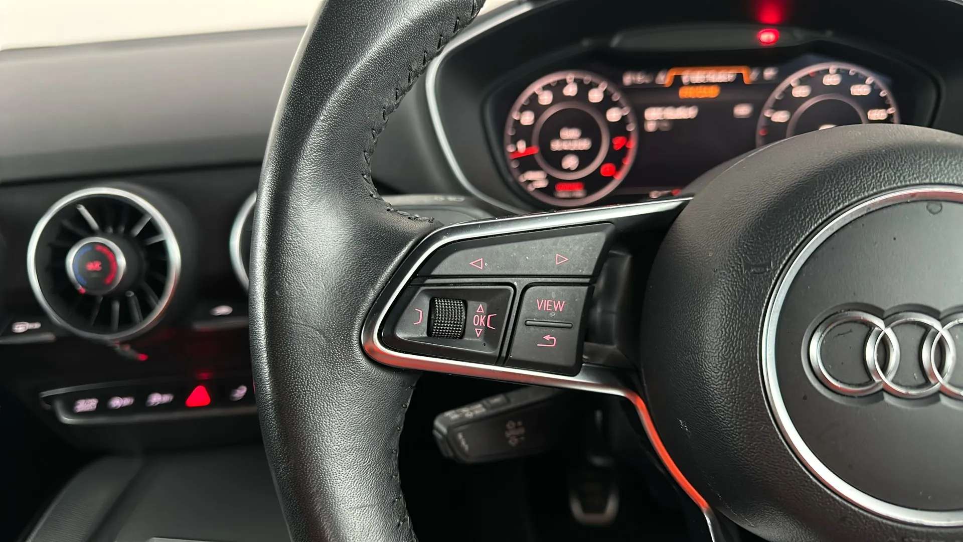 2019 AUDI TT 2019 AUDI TT