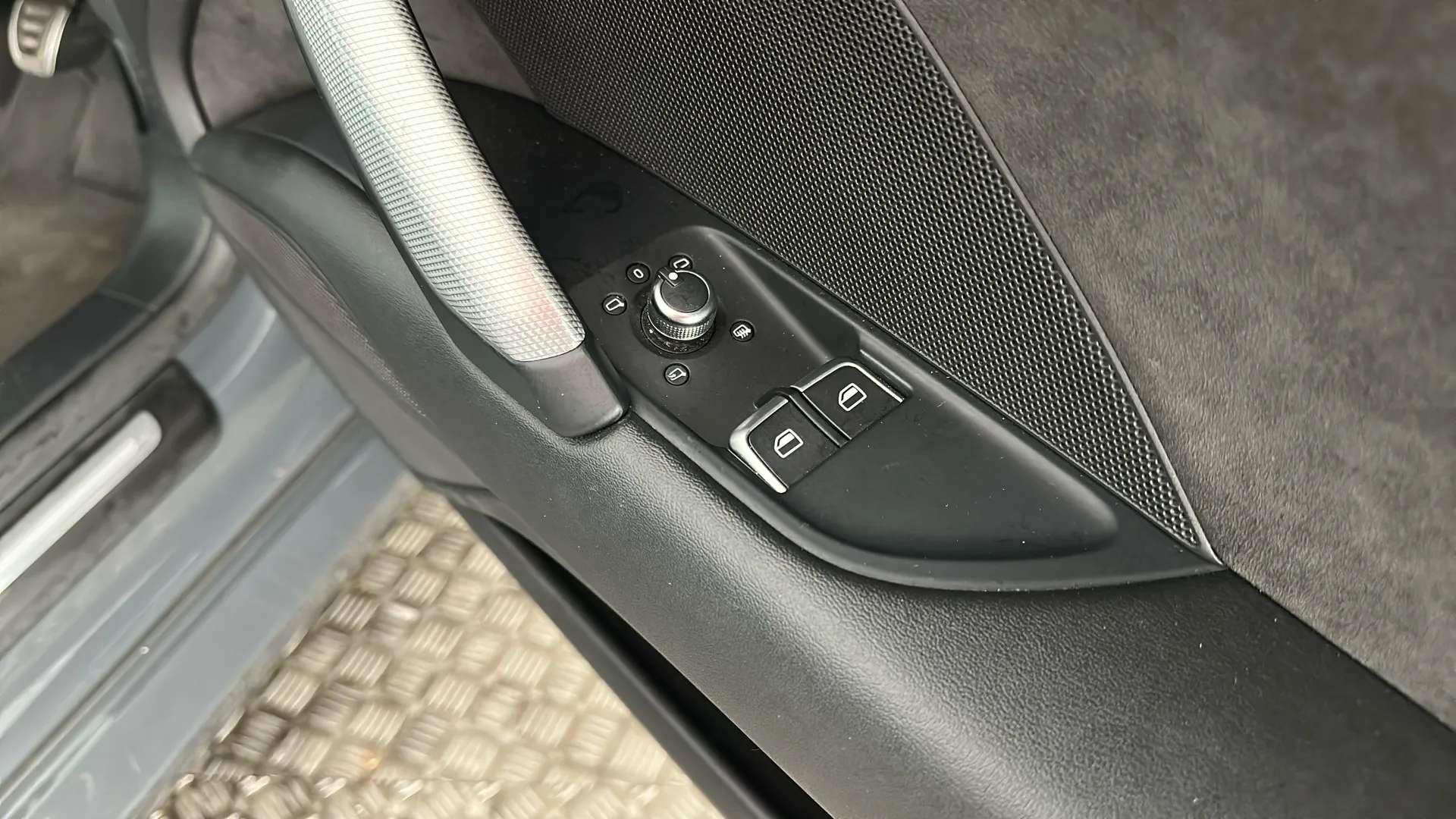 2019 AUDI TT 2019 AUDI TT