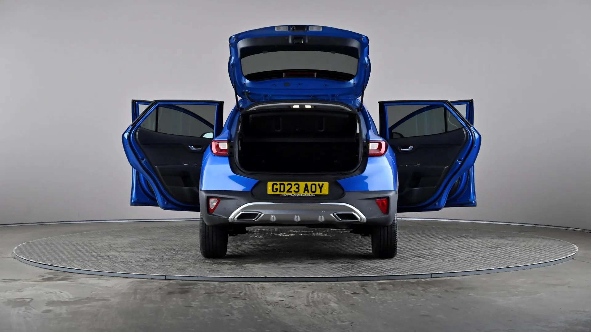 2023 KIA STONIC 2023 KIA STONIC