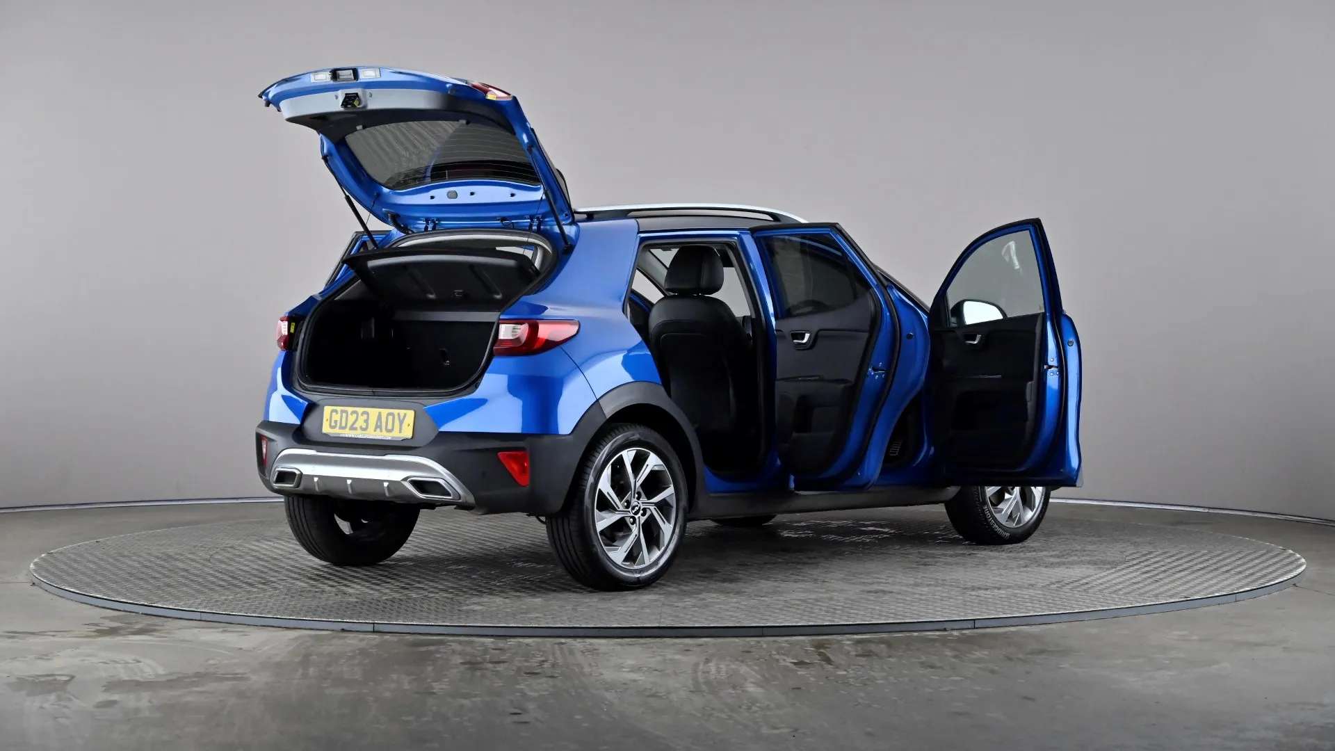 2023 KIA STONIC 2023 KIA STONIC