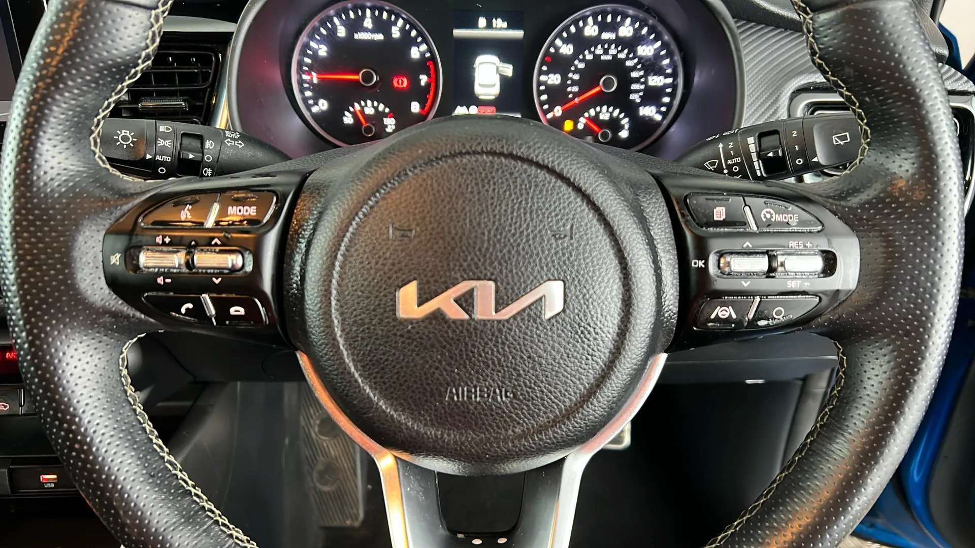 2023 KIA STONIC 2023 KIA STONIC