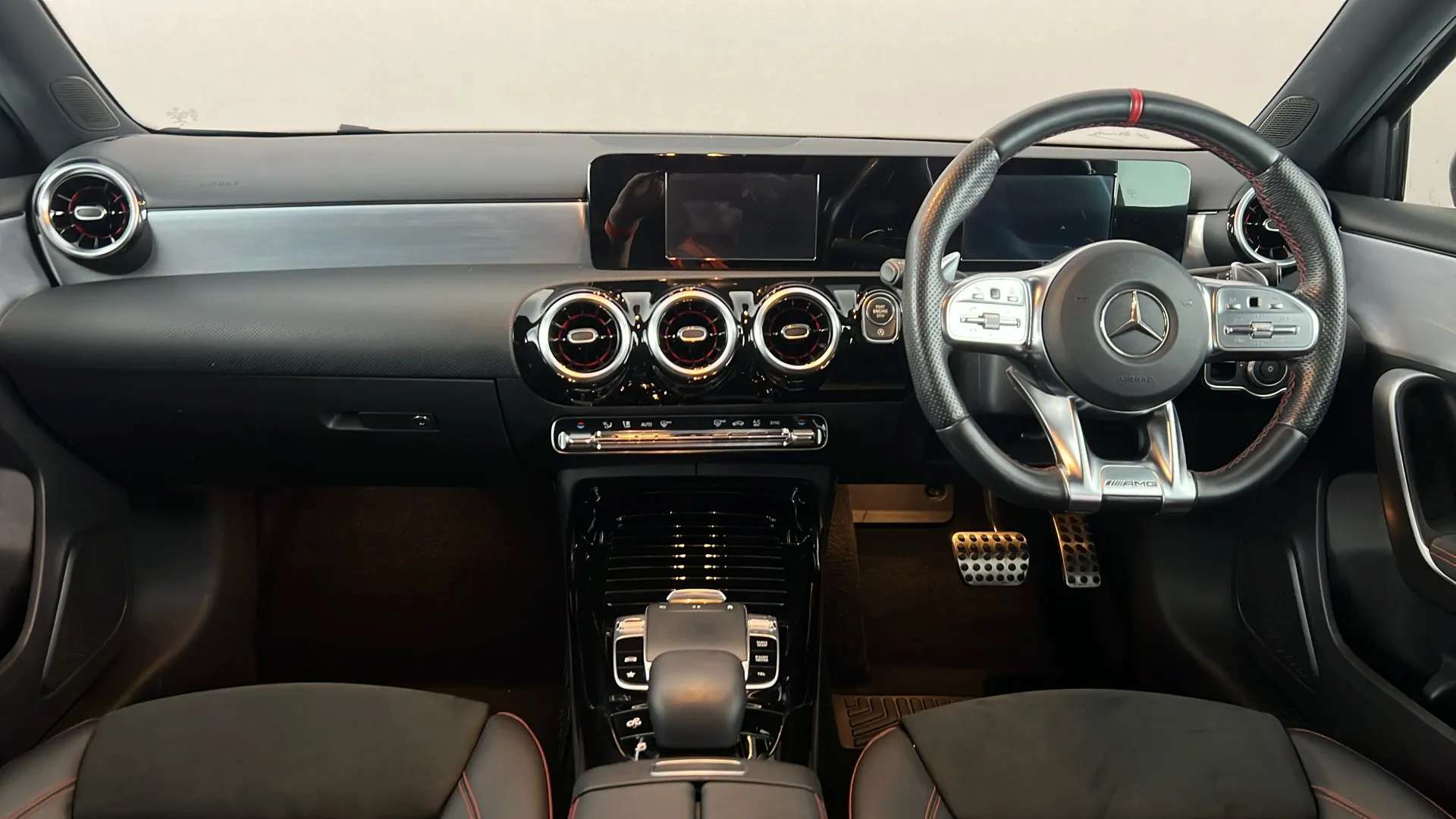 2019 MERCEDES-BENZ A CLASS 2019 MERCEDES-BENZ A CLASS