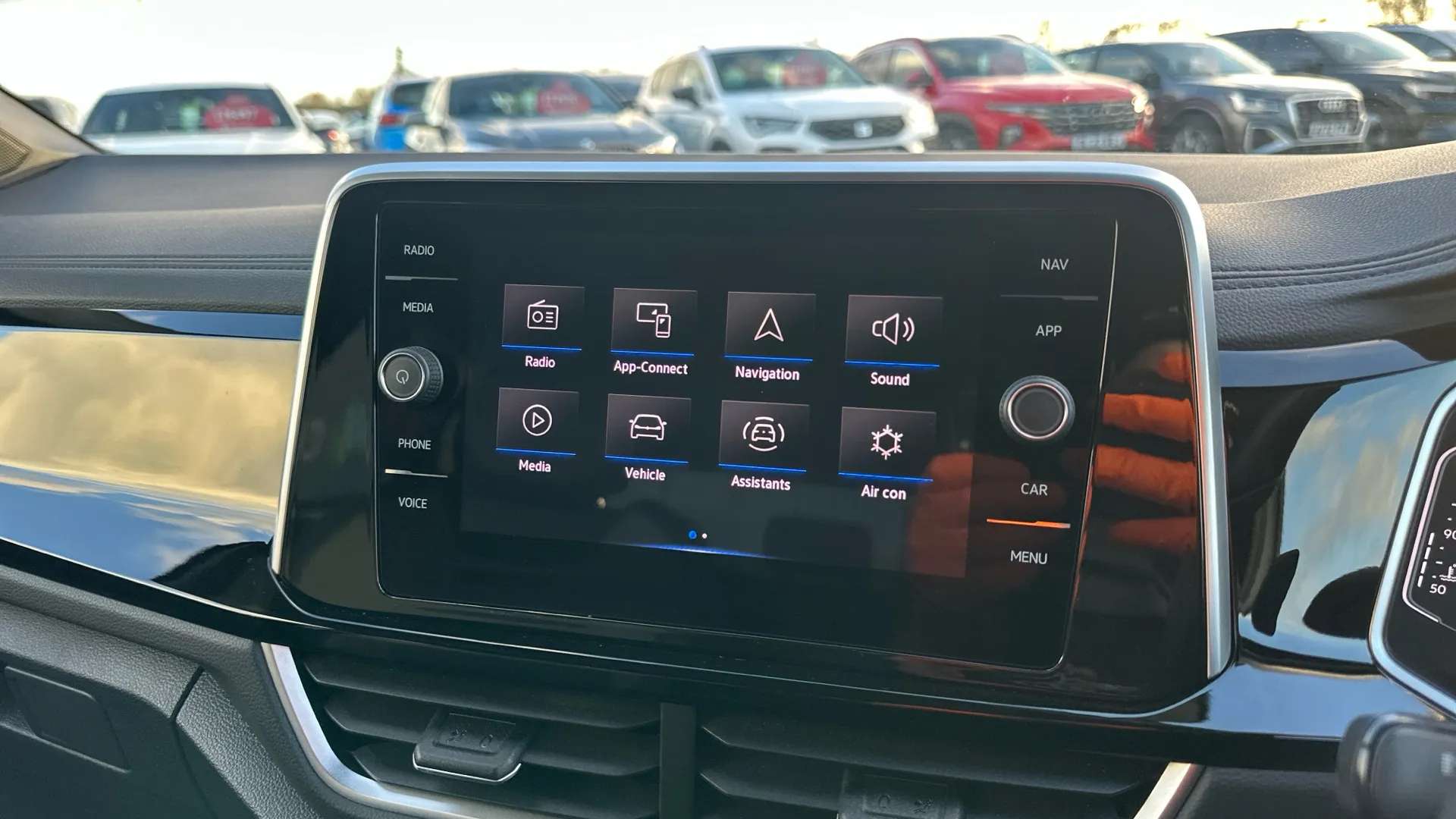 2023 VOLKSWAGEN T-ROC 2023 VOLKSWAGEN T-ROC