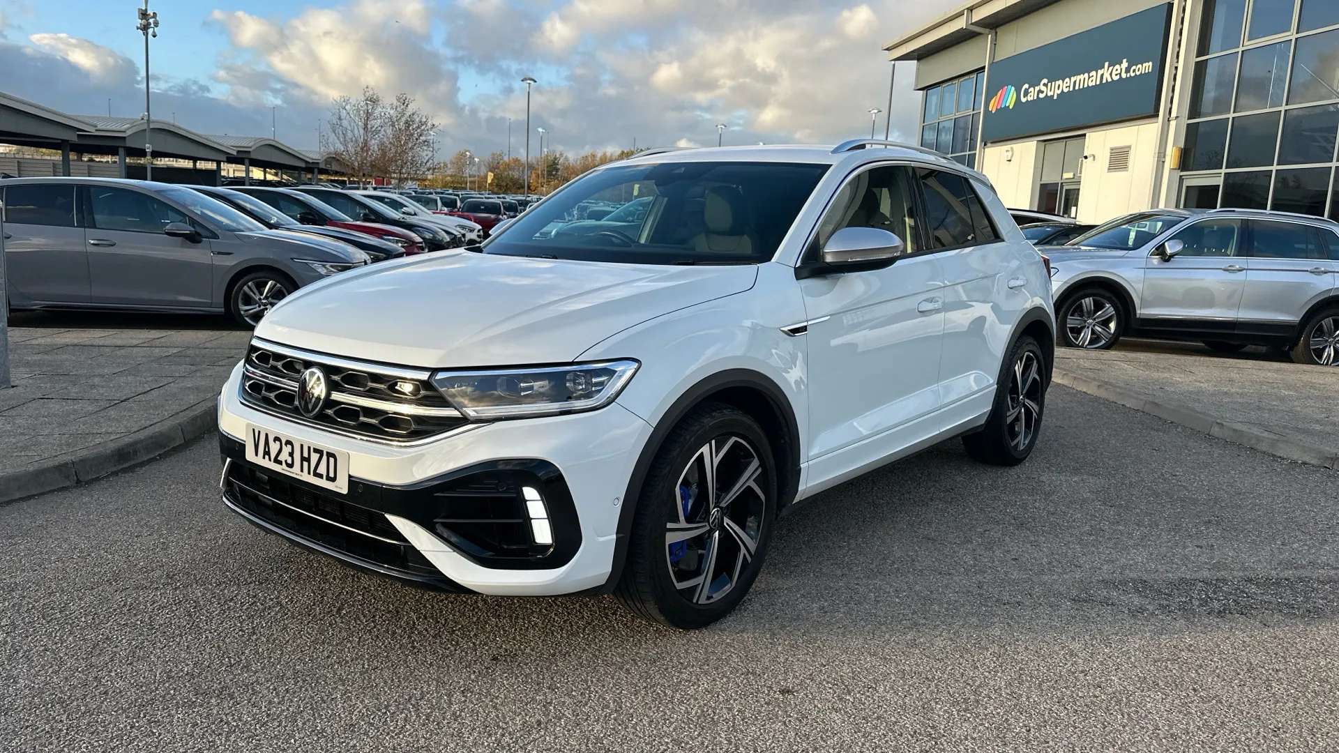 2023 VOLKSWAGEN T-ROC 2023 VOLKSWAGEN T-ROC