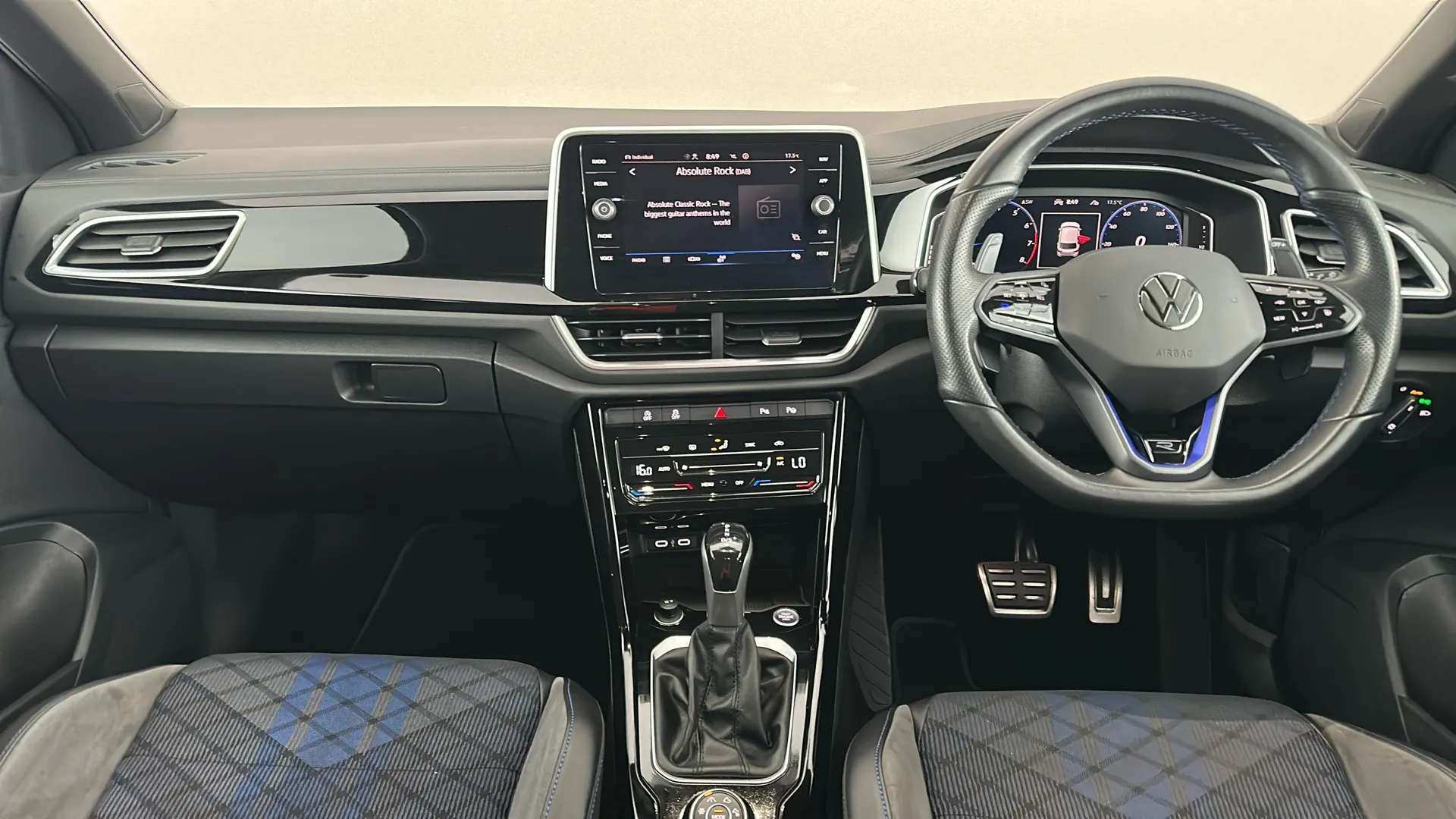 2023 VOLKSWAGEN T-ROC 2023 VOLKSWAGEN T-ROC