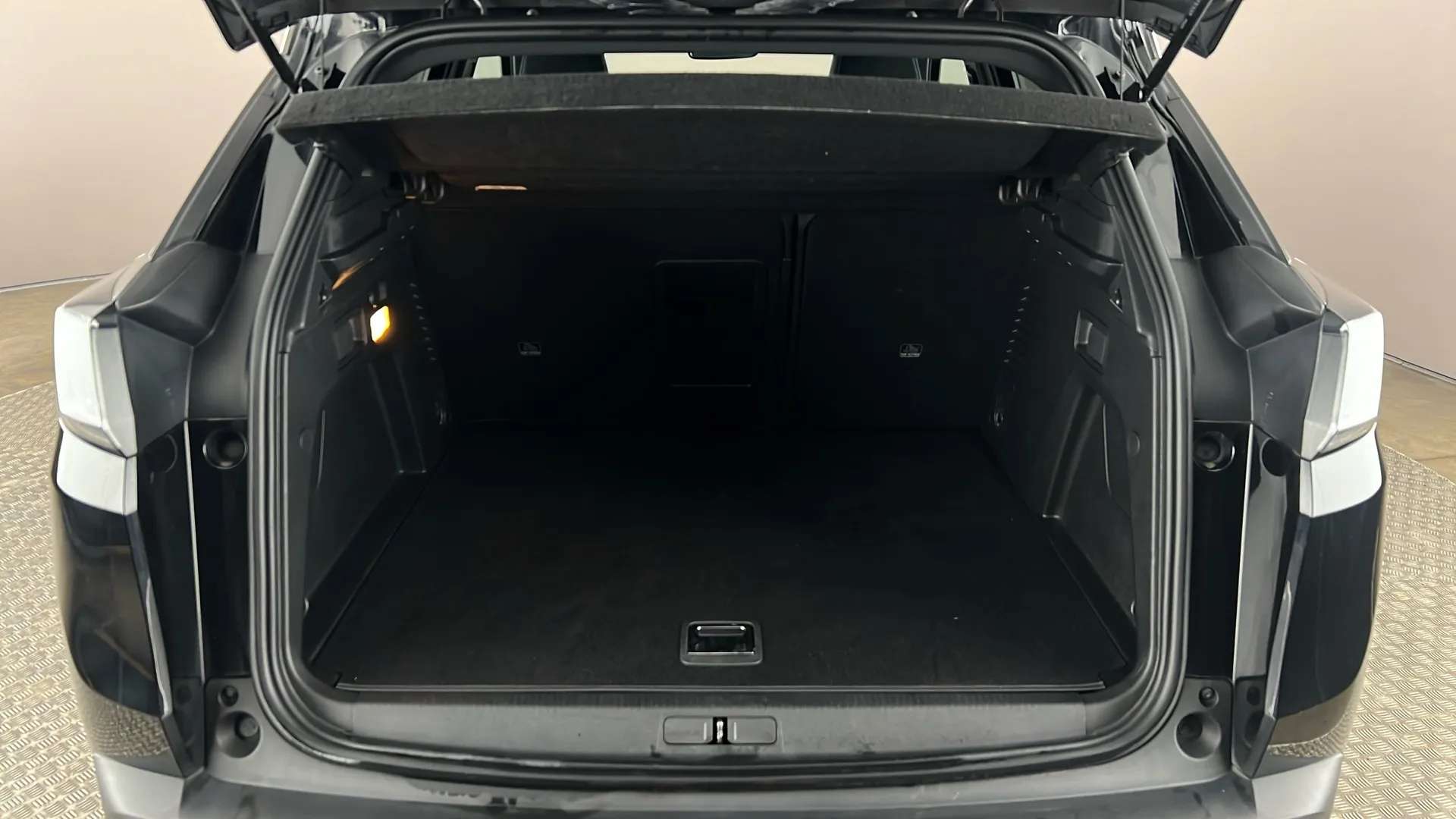 2024 PEUGEOT 3008 2024 PEUGEOT 3008