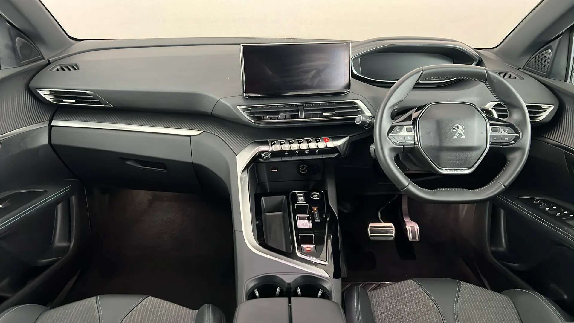 2023 PEUGEOT 5008 2023 PEUGEOT 5008