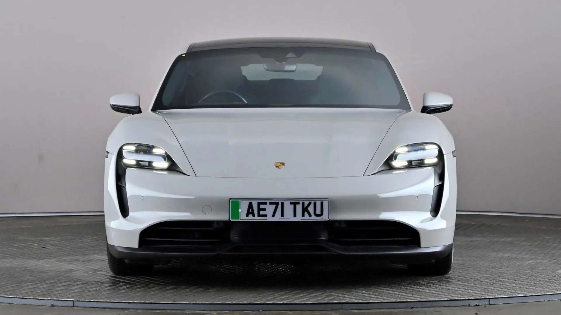 2021 PORSCHE TAYCAN 2021 PORSCHE TAYCAN