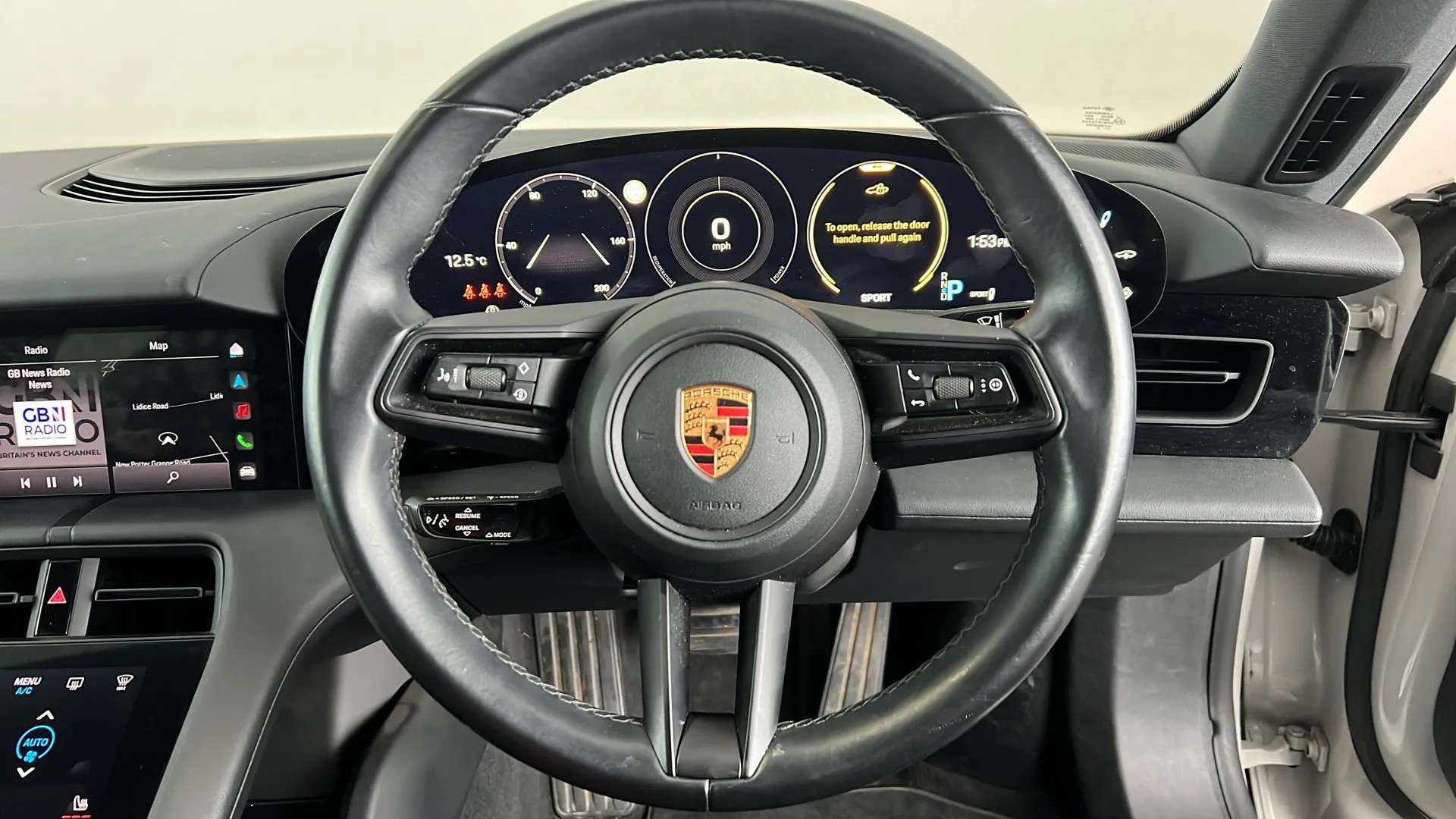 2021 PORSCHE TAYCAN 2021 PORSCHE TAYCAN