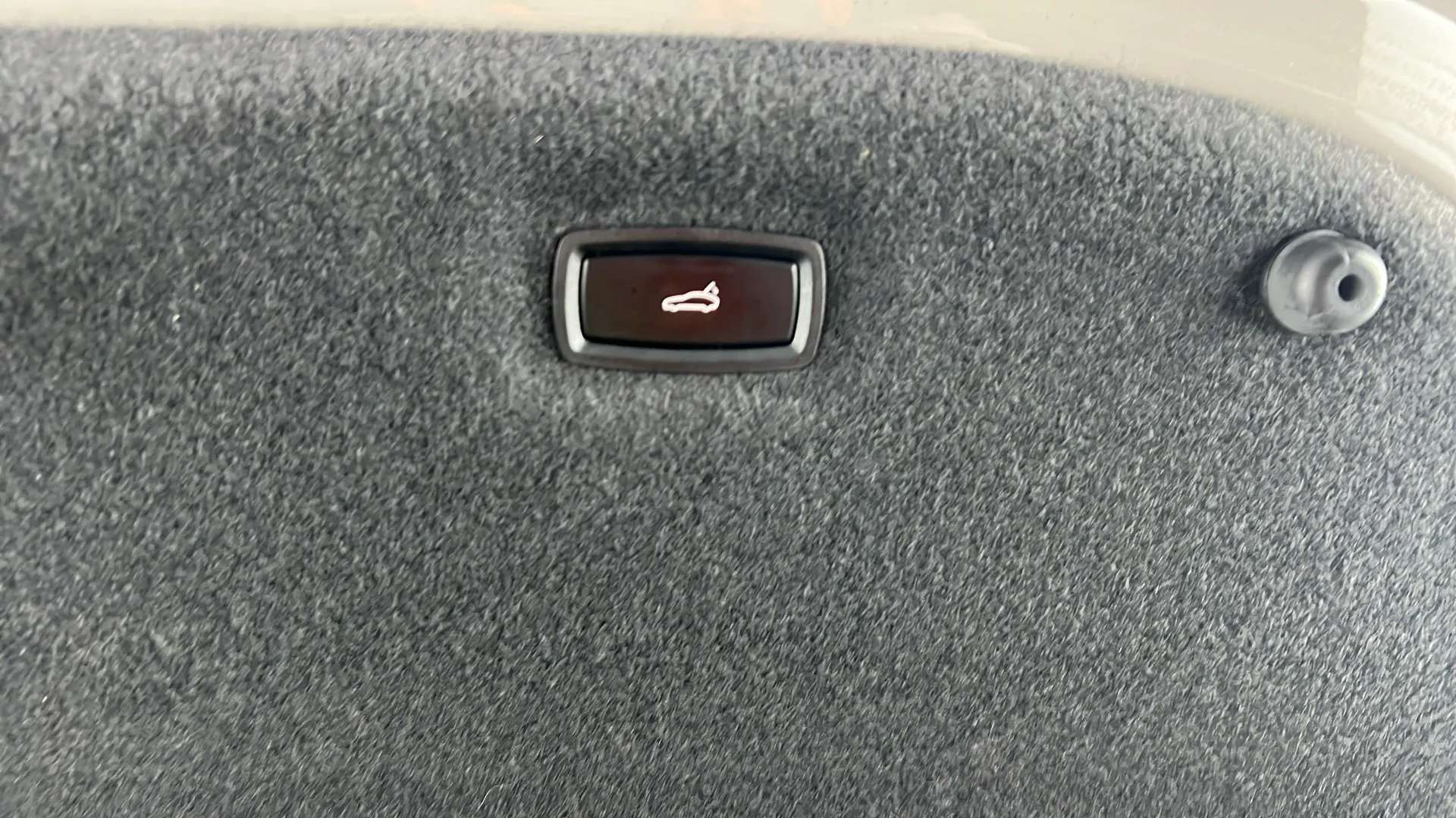 2021 PORSCHE TAYCAN 2021 PORSCHE TAYCAN