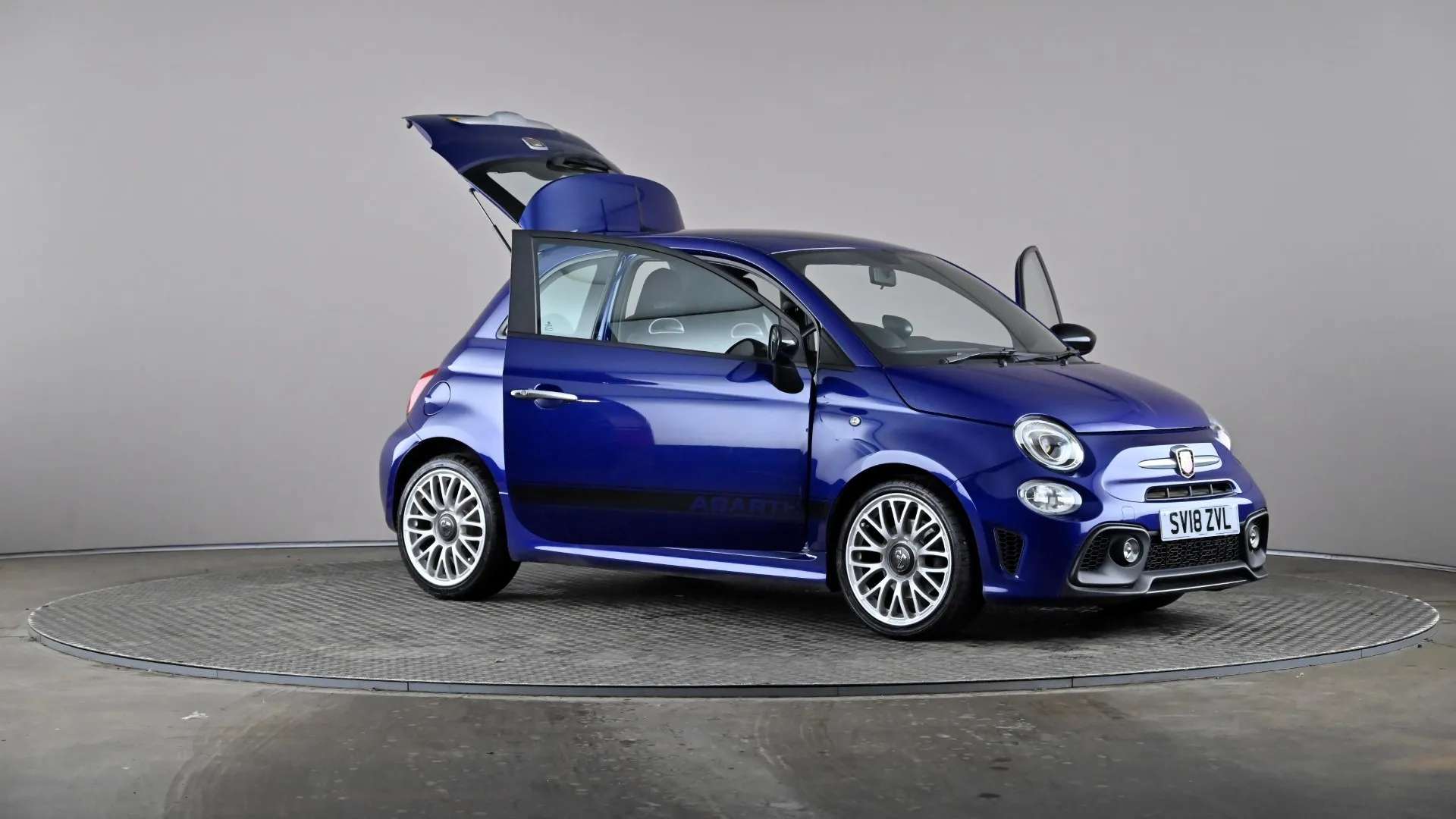 2018 ABARTH 595 2018 ABARTH 595