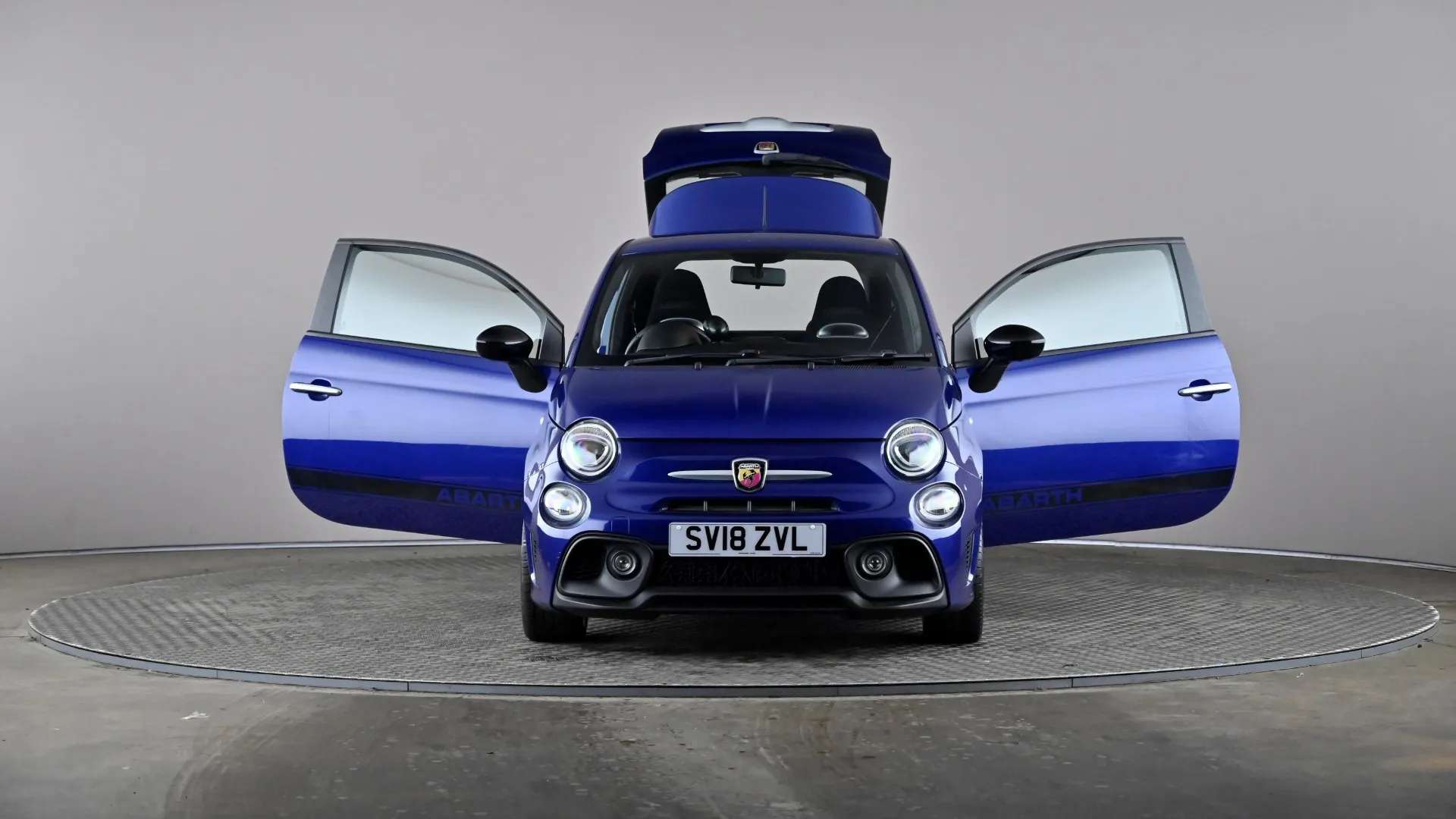 2018 ABARTH 595 2018 ABARTH 595