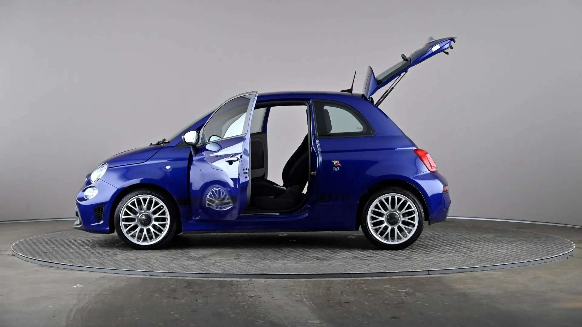 2018 ABARTH 595 2018 ABARTH 595