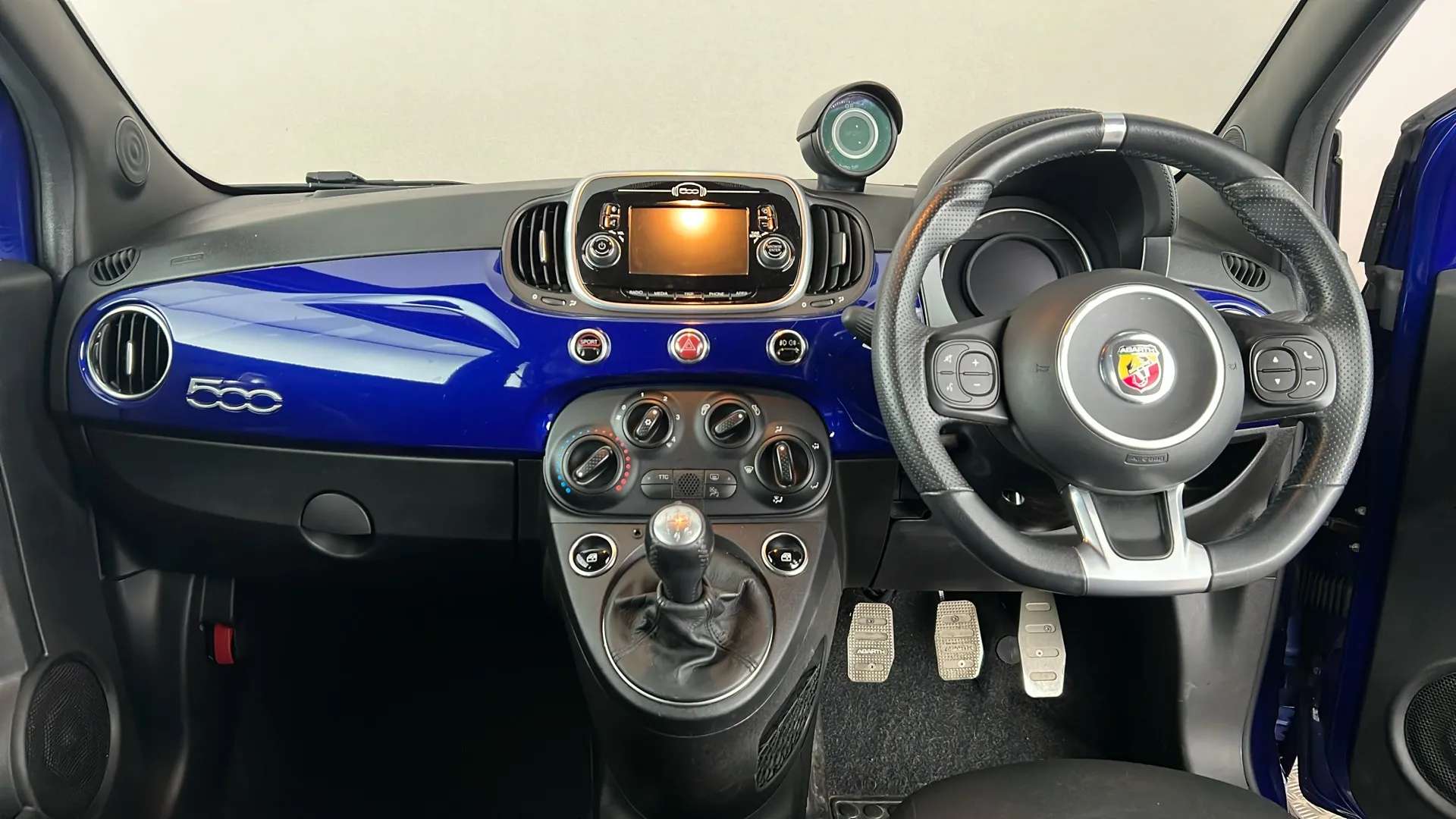 2018 ABARTH 595 2018 ABARTH 595