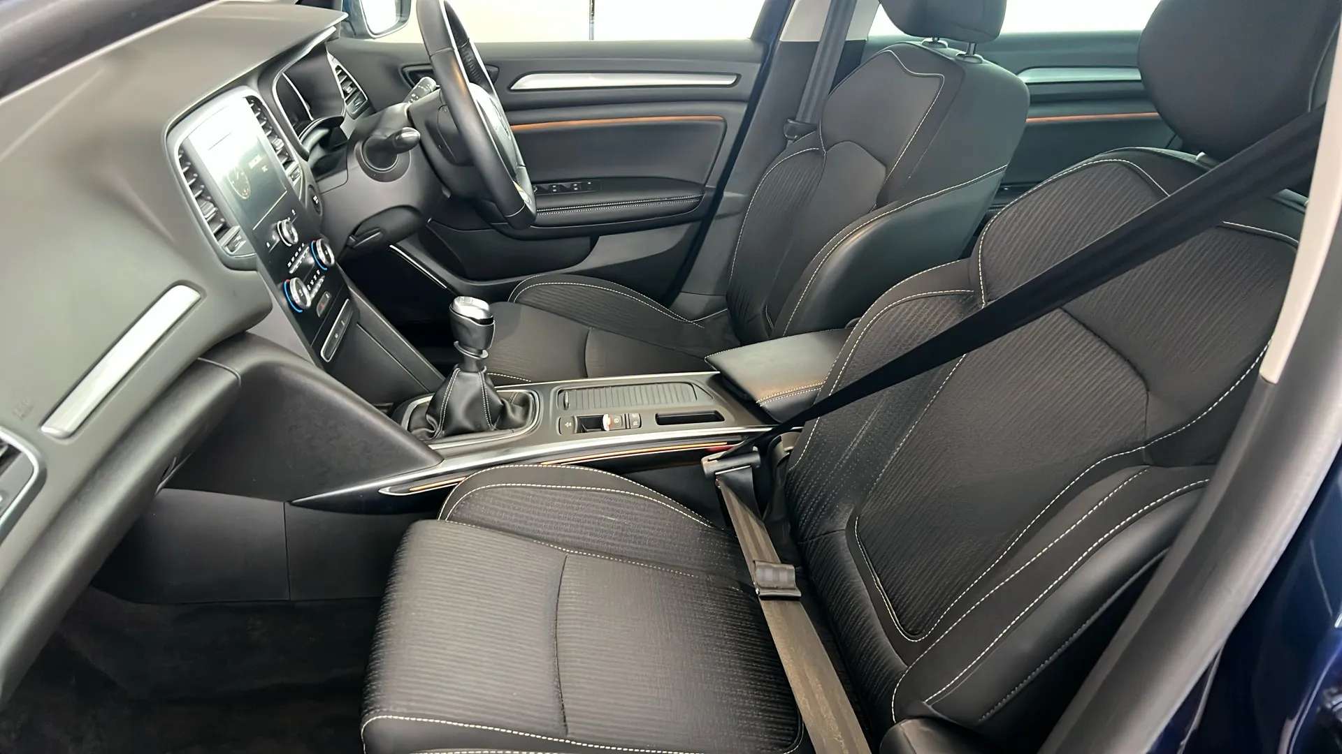 2018 ABARTH 595 2018 ABARTH 595