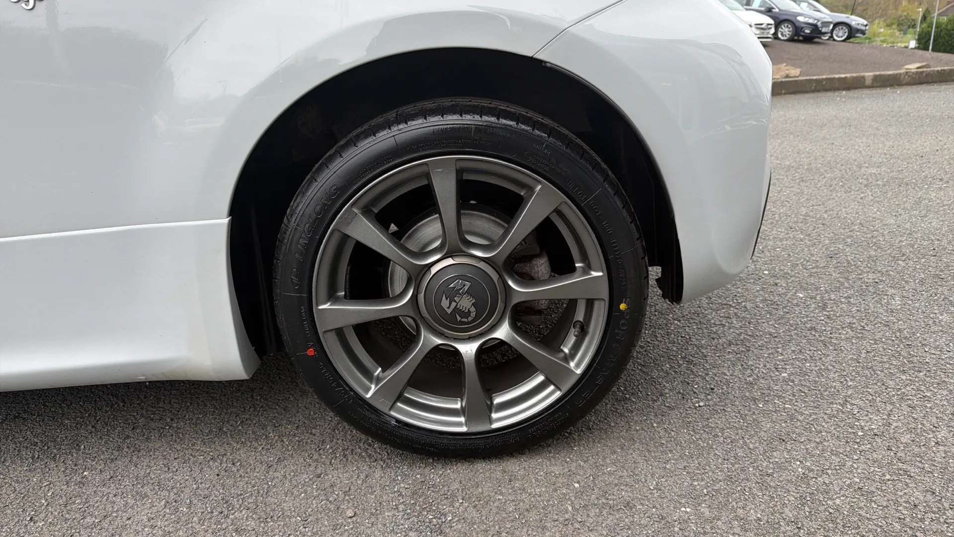 2019 ABARTH 595 2019 ABARTH 595