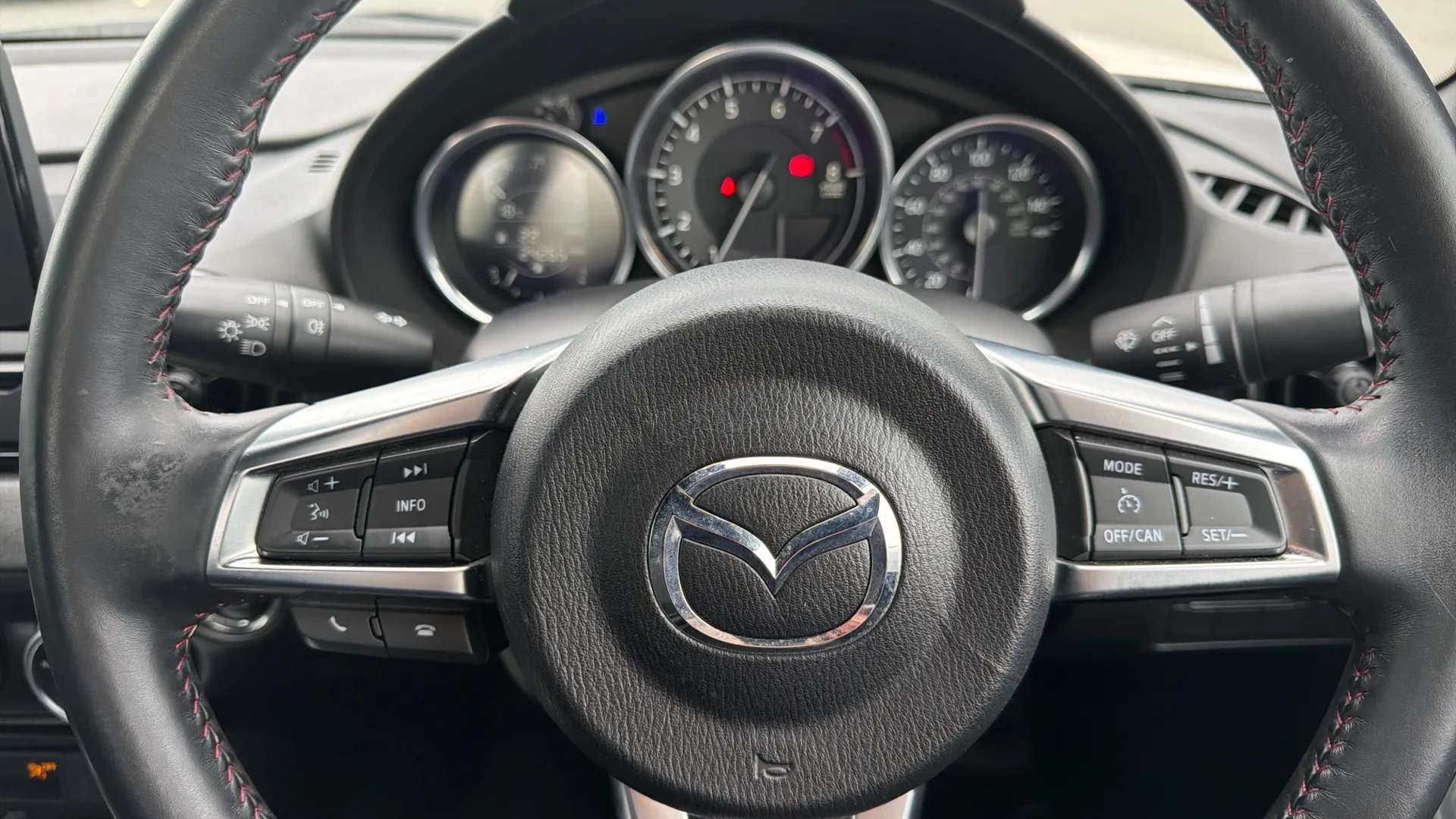 2018 MAZDA MX-5 2018 MAZDA MX-5