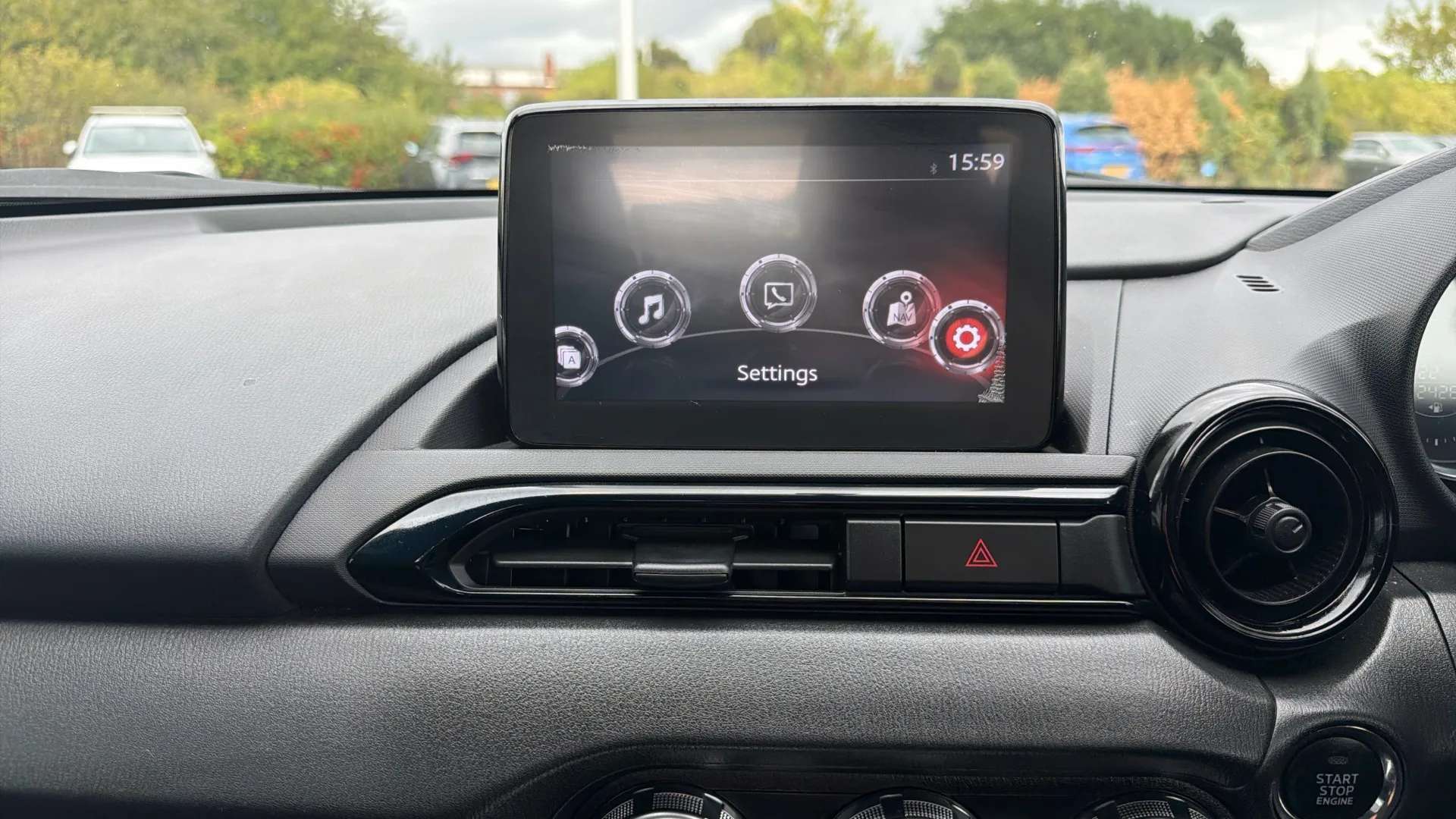 2018 MAZDA MX-5 2018 MAZDA MX-5