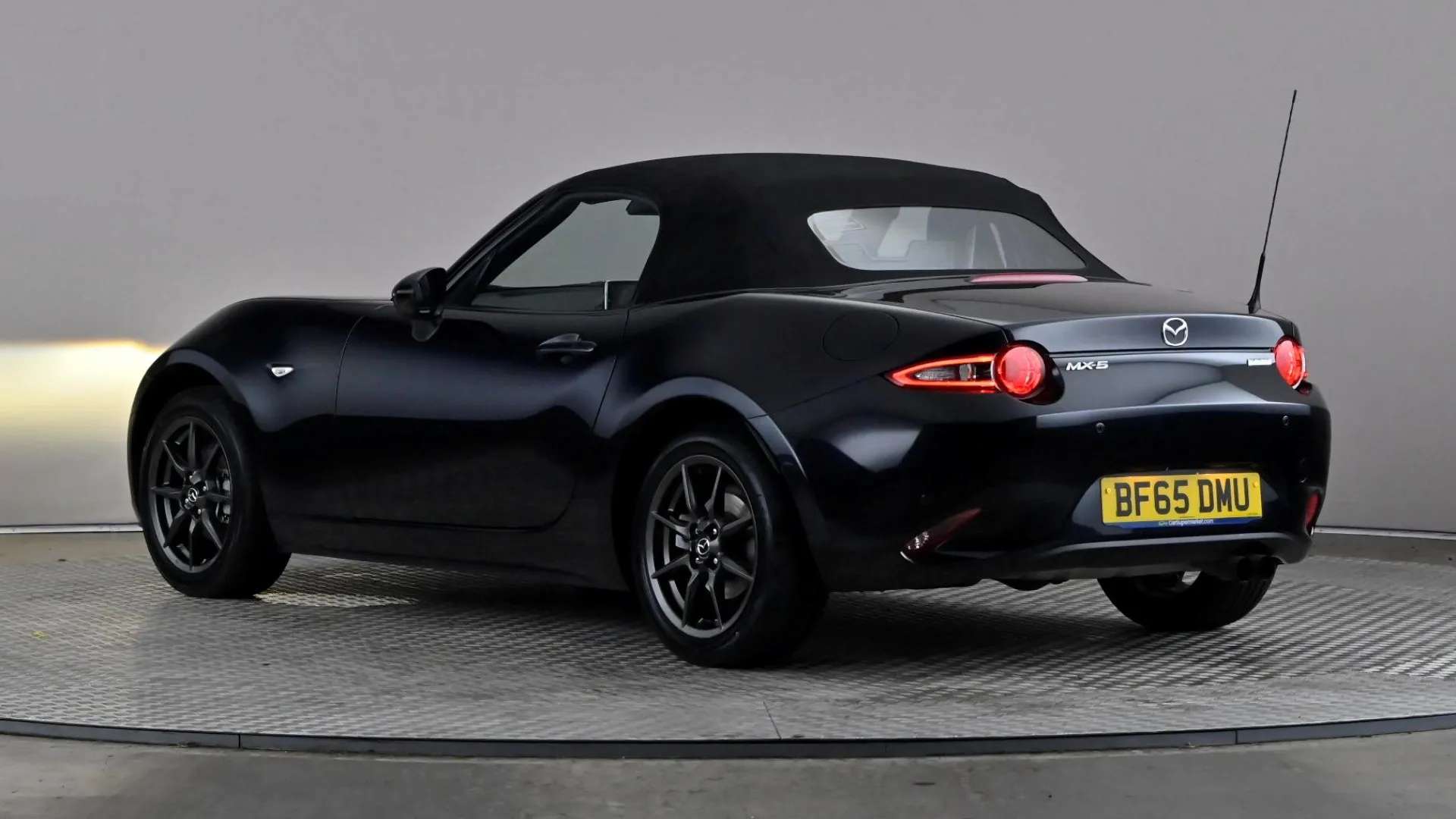 A 2015 MAZDA MX-5 1.5 Sport Nav A 2015 MAZDA MX-5 1.5 Sport Nav