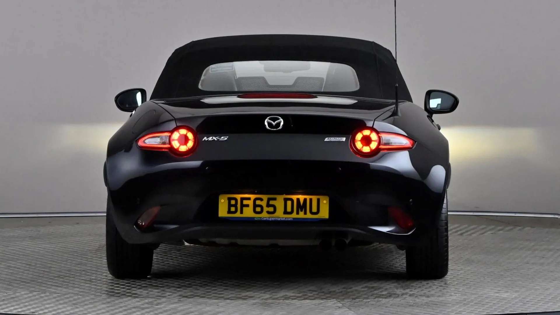 2015 MAZDA MX-5 2015 MAZDA MX-5