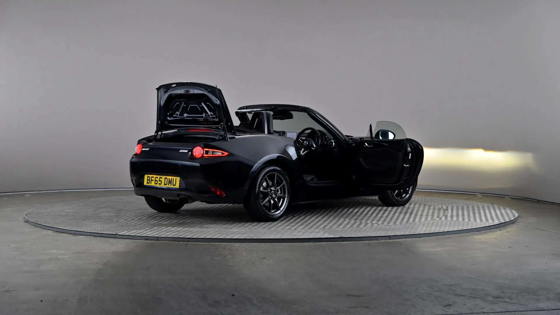2015 MAZDA MX-5 2015 MAZDA MX-5