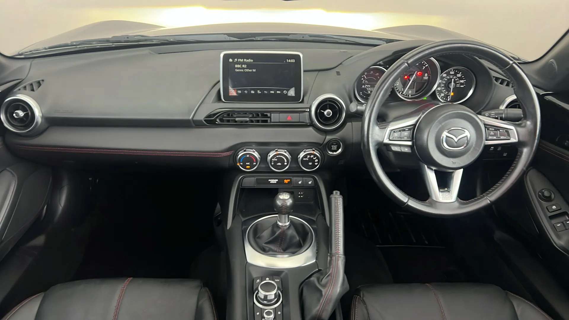 2015 MAZDA MX-5 2015 MAZDA MX-5
