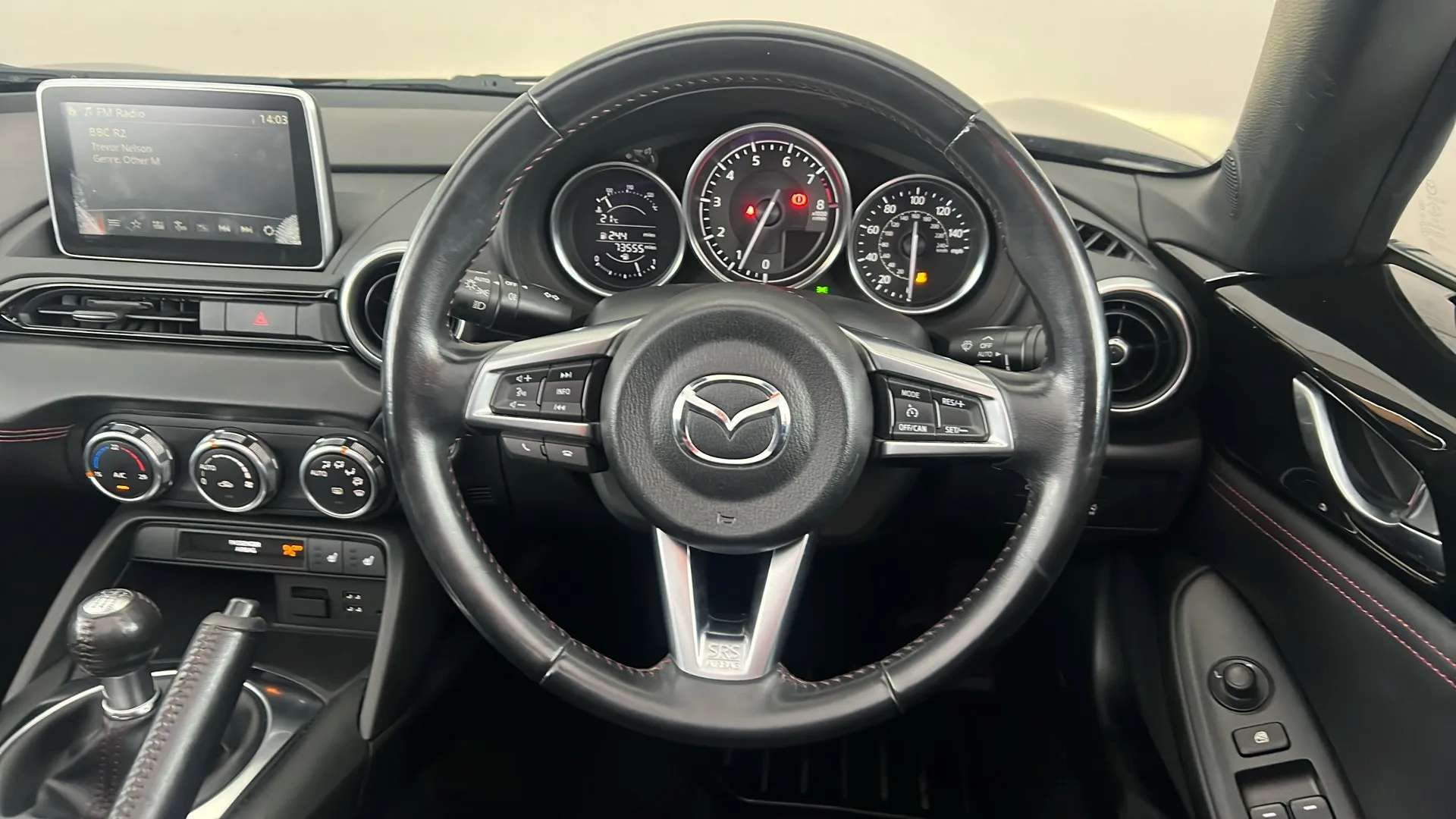 2015 MAZDA MX-5 2015 MAZDA MX-5