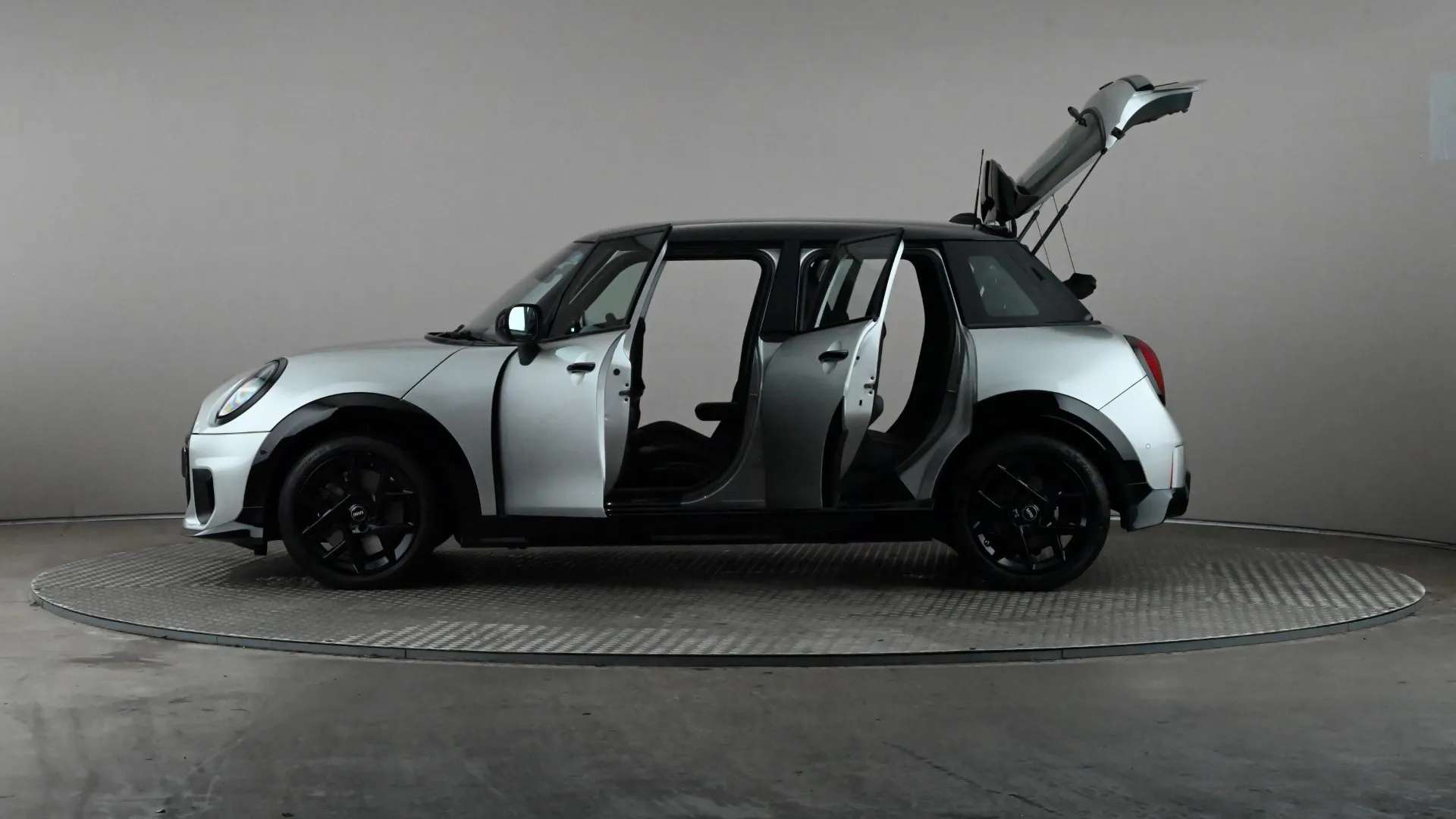 2025 MINI COOPER 2025 MINI COOPER