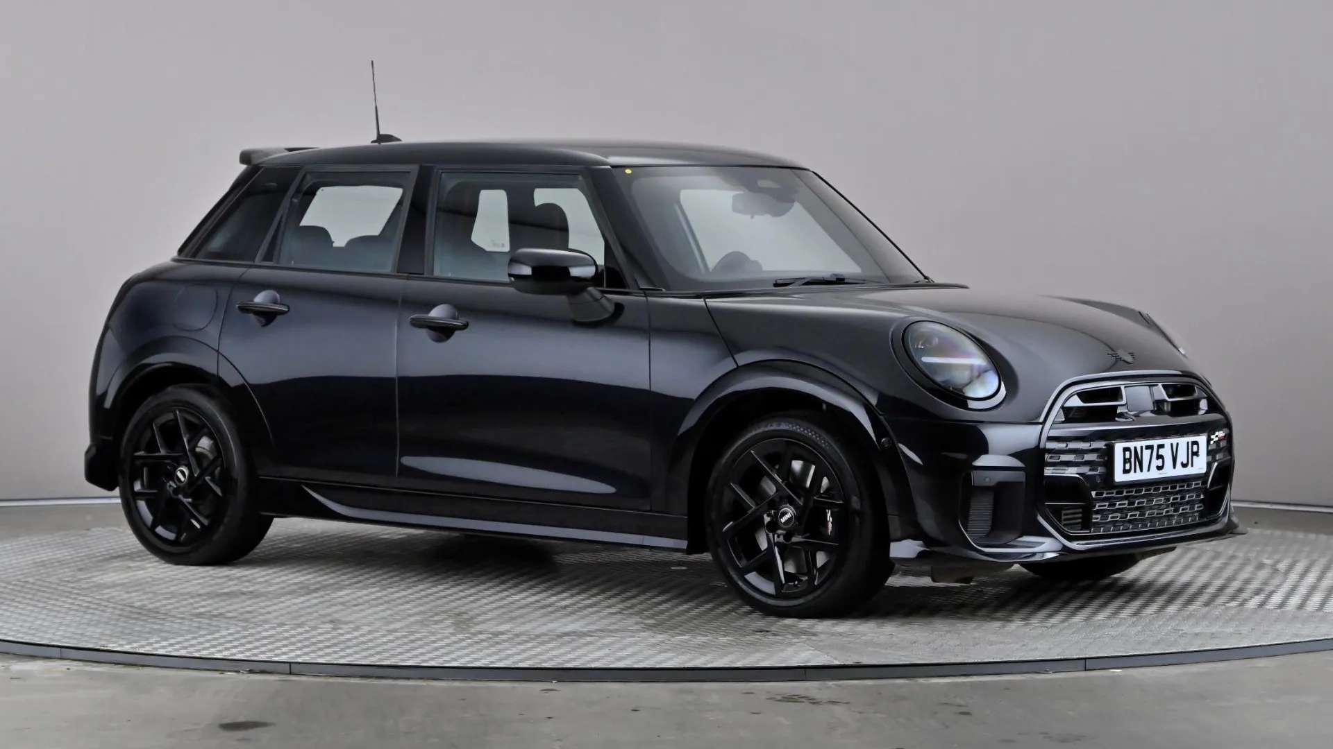 A 2025 MINI COOPER 1.5 C Sport Auto A 2025 MINI COOPER 1.5 C Sport Auto