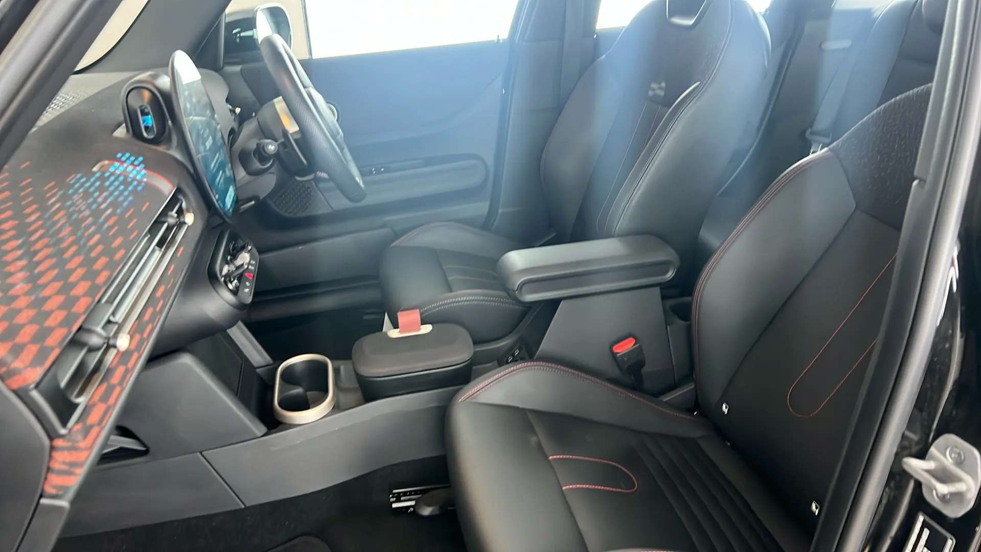 2025 MINI COOPER 2025 MINI COOPER