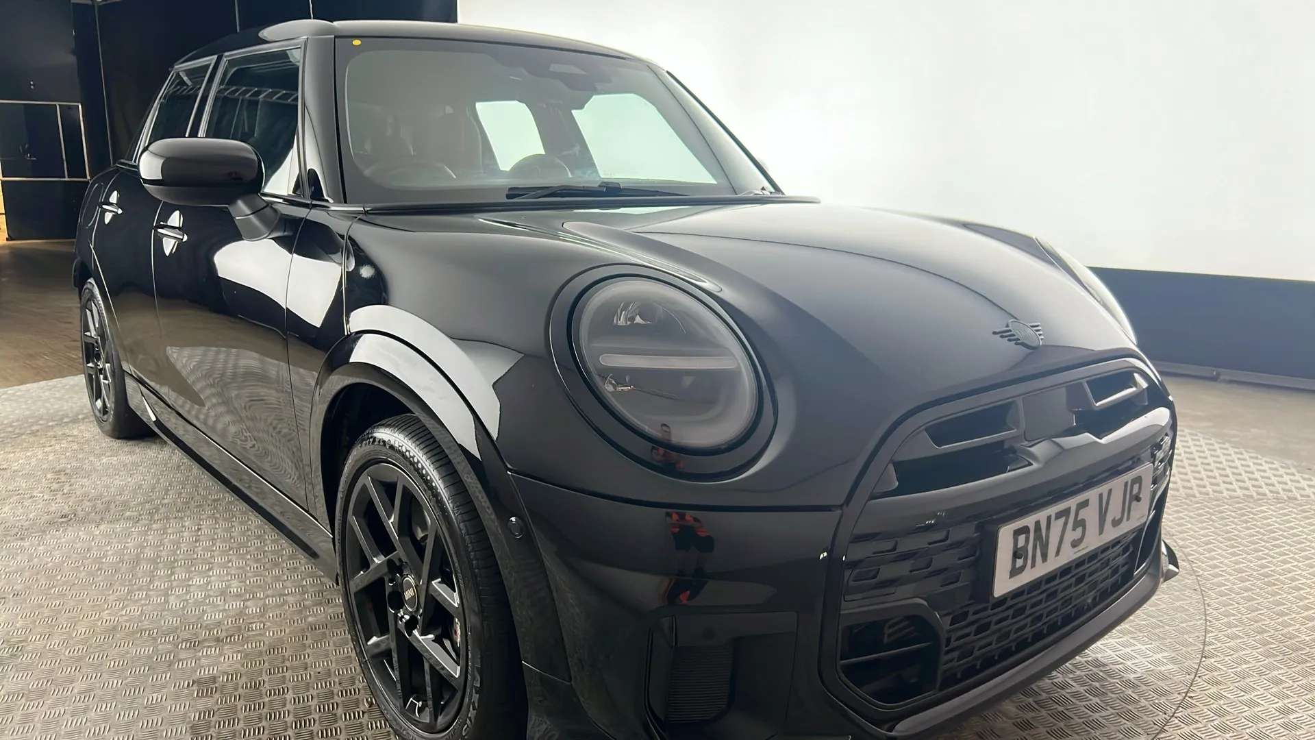 2025 MINI COOPER 2025 MINI COOPER