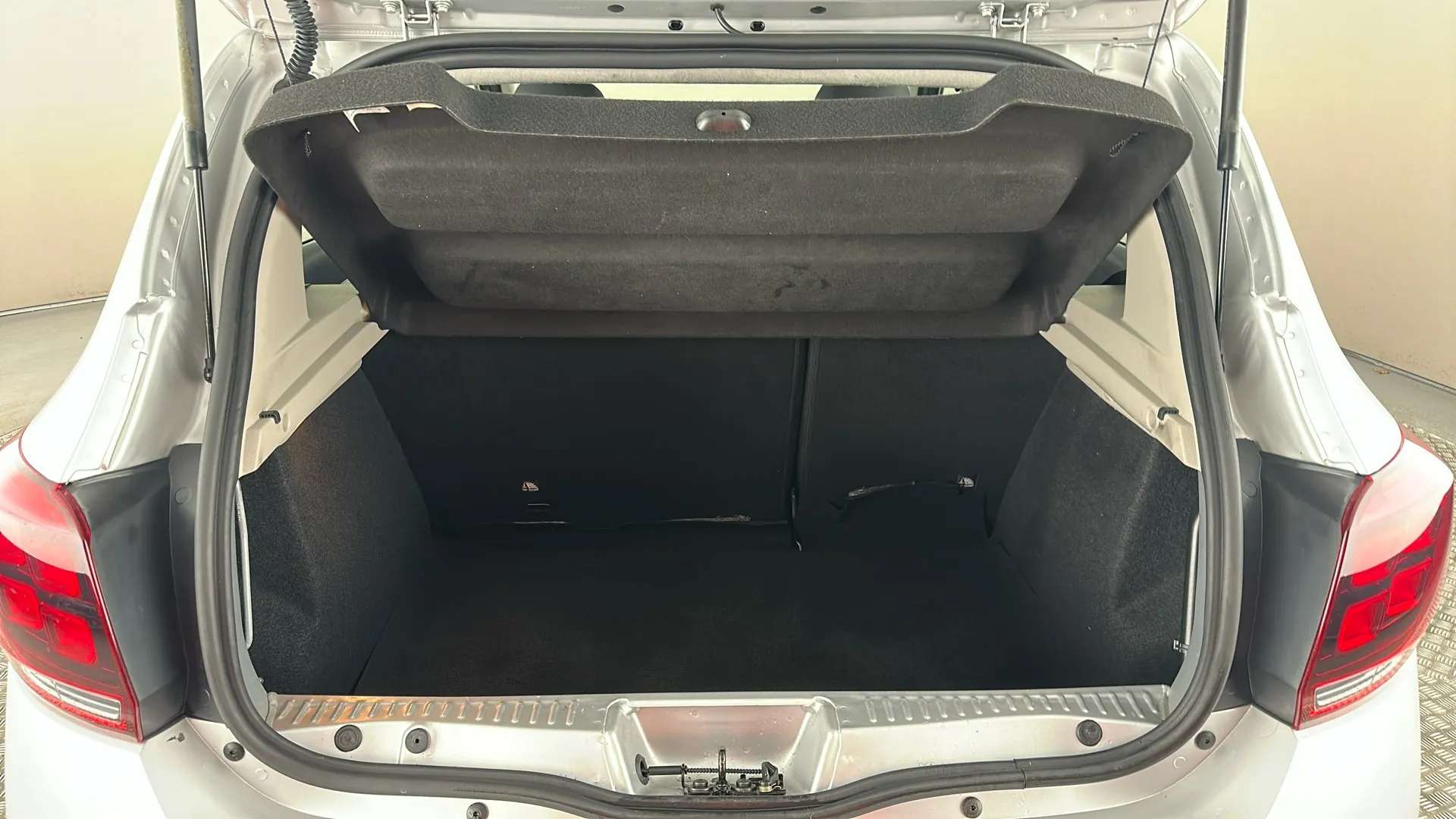 2018 DACIA SANDERO STEPWAY 2018 DACIA SANDERO STEPWAY