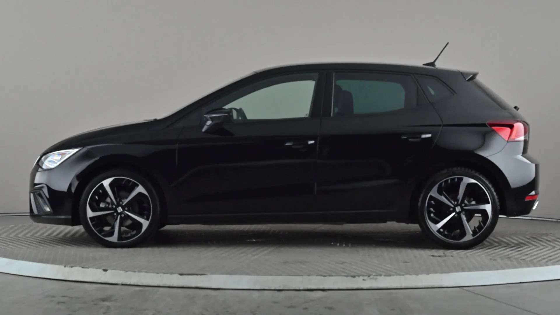 A 2025 SEAT IBIZA 1.0 TSI 115 FR Sport DSG A 2025 SEAT IBIZA 1.0 TSI 115 FR Sport DSG