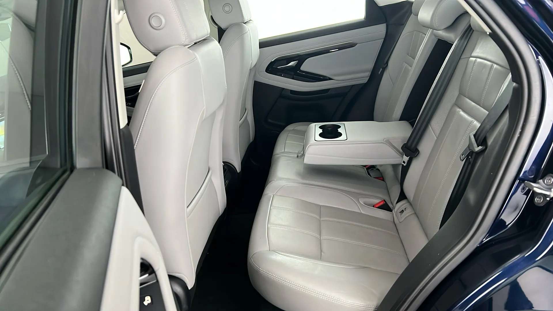 2021 LAND ROVER RANGE ROVER EVOQUE 2021 LAND ROVER RANGE ROVER EVOQUE