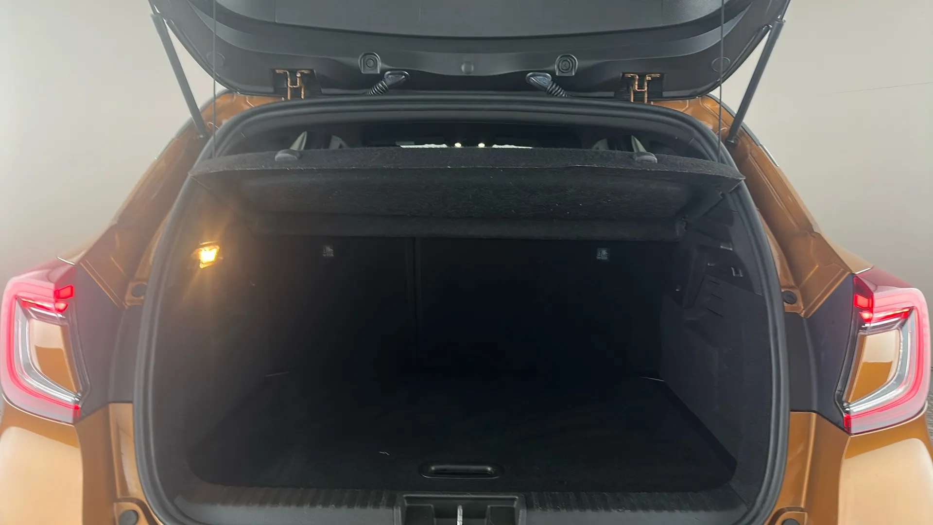 2022 RENAULT CAPTUR 2022 RENAULT CAPTUR