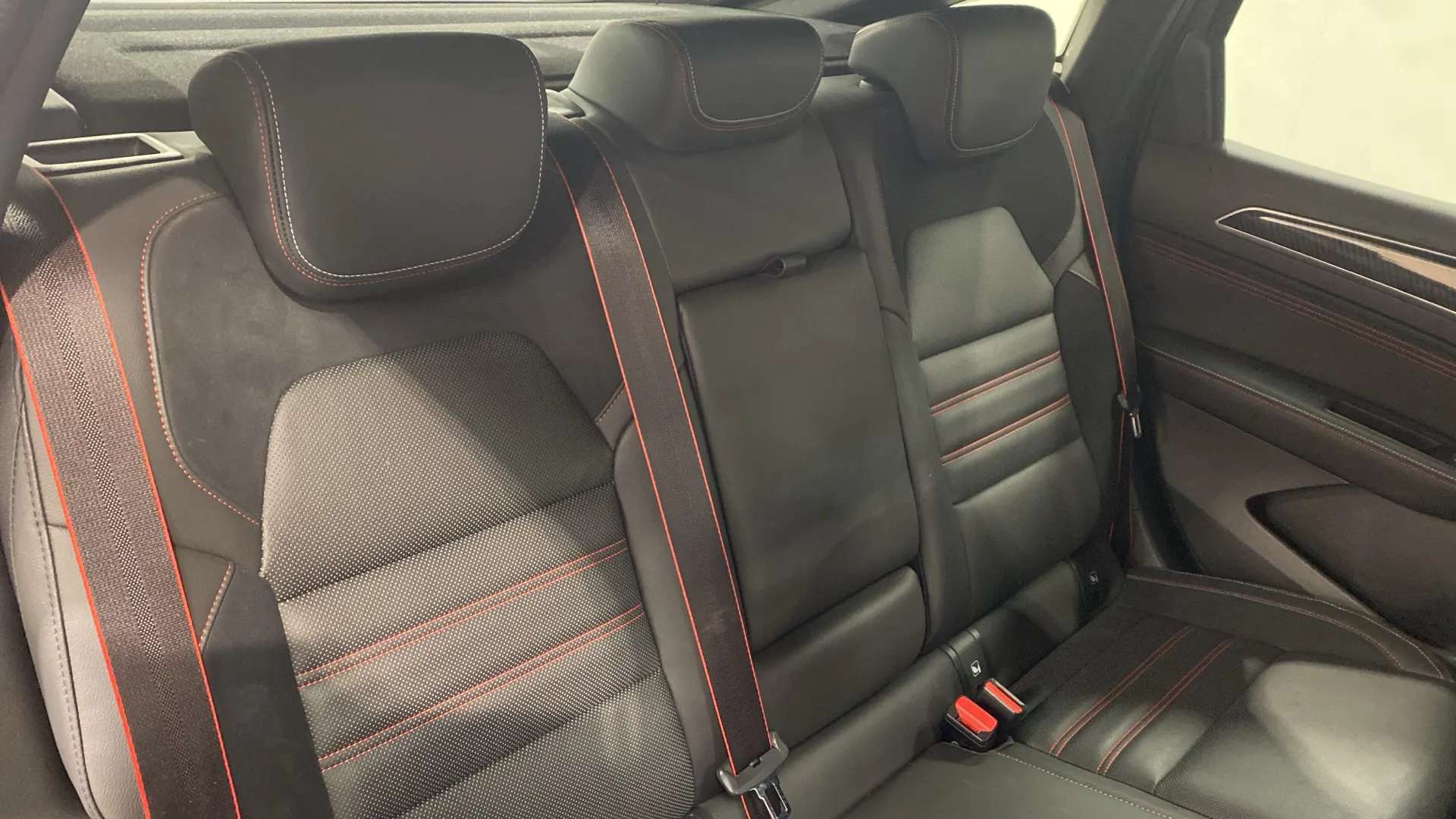 A 2023 RENAULT ARKANA 1.6 E-TECH Hybrid 145 R.S. Line Auto A 2023 RENAULT ARKANA 1.6 E-TECH Hybrid 145 R.S. Line Auto