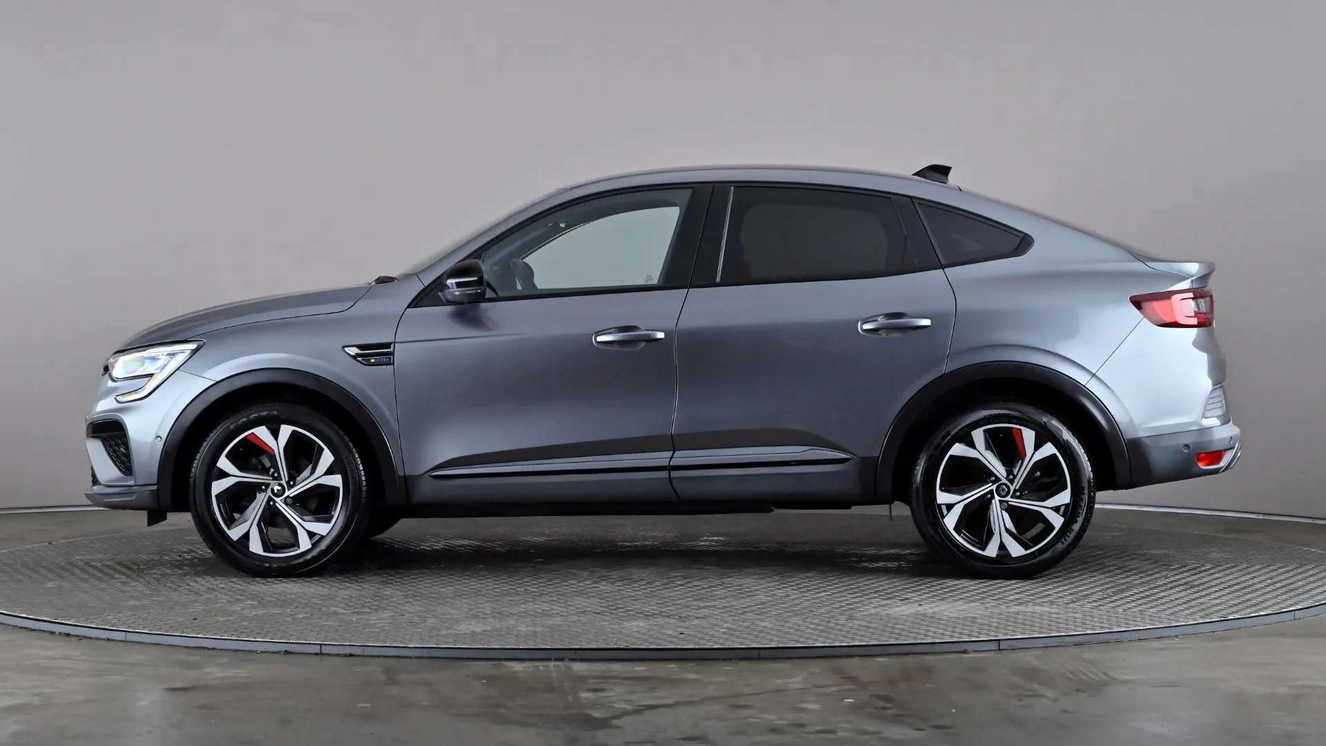 A 2023 RENAULT ARKANA 1.6 E-TECH Hybrid 145 R.S. Line Auto A 2023 RENAULT ARKANA 1.6 E-TECH Hybrid 145 R.S. Line Auto