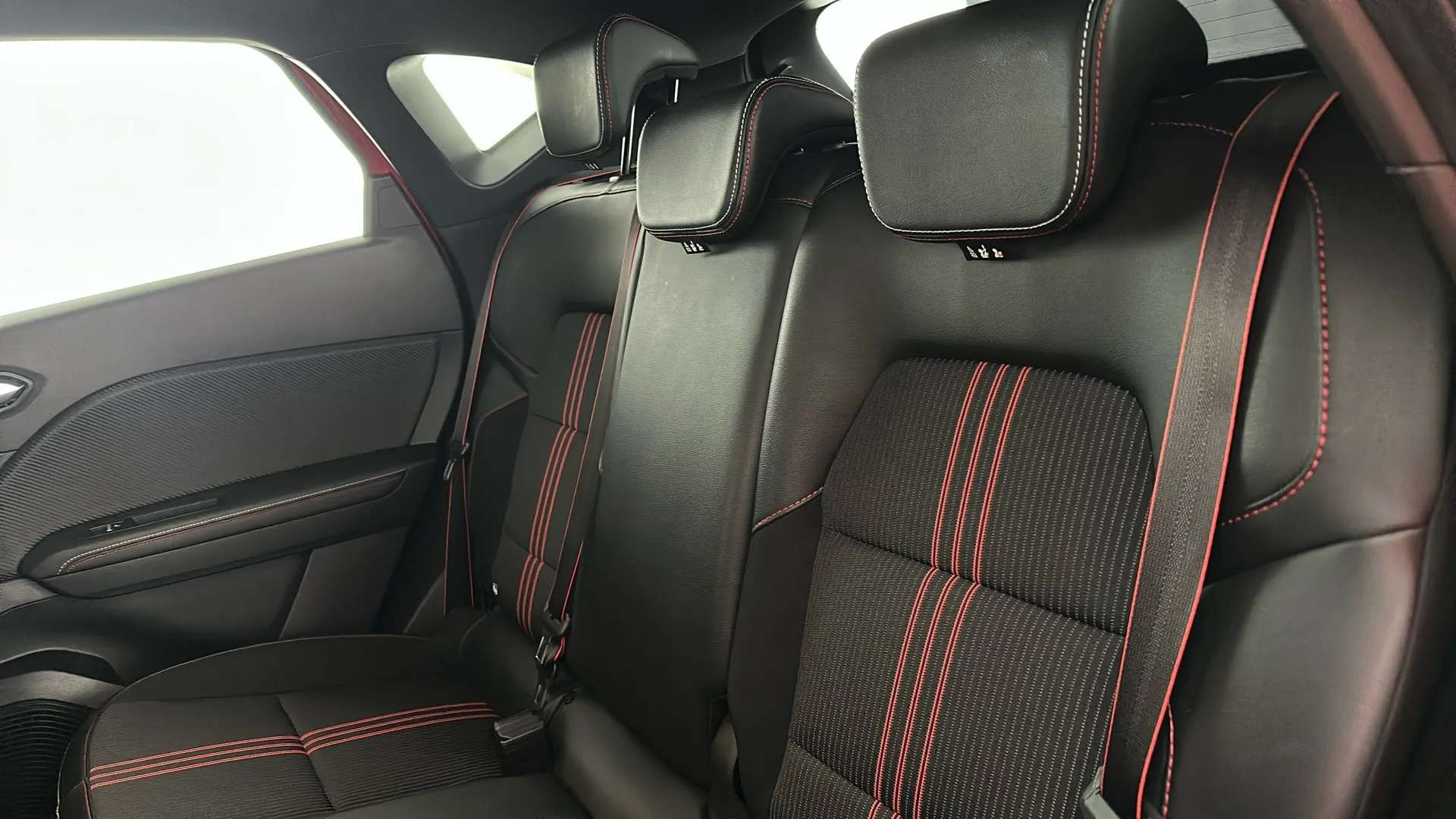 2022 RENAULT CAPTUR 2022 RENAULT CAPTUR