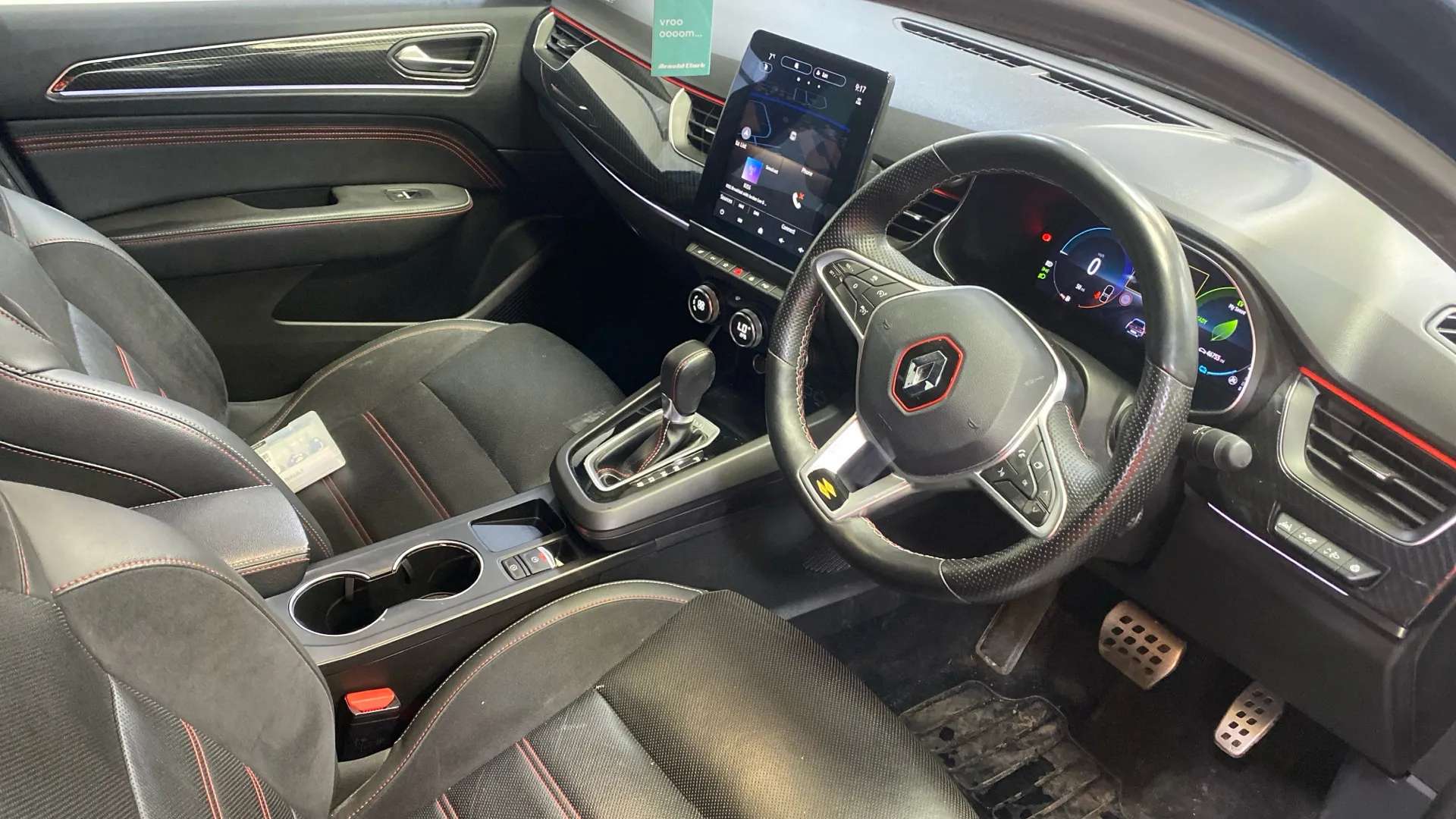 A 2022 RENAULT ARKANA 1.6 E-TECH Hybrid 145 R.S. Line Auto A 2022 RENAULT ARKANA 1.6 E-TECH Hybrid 145 R.S. Line Auto